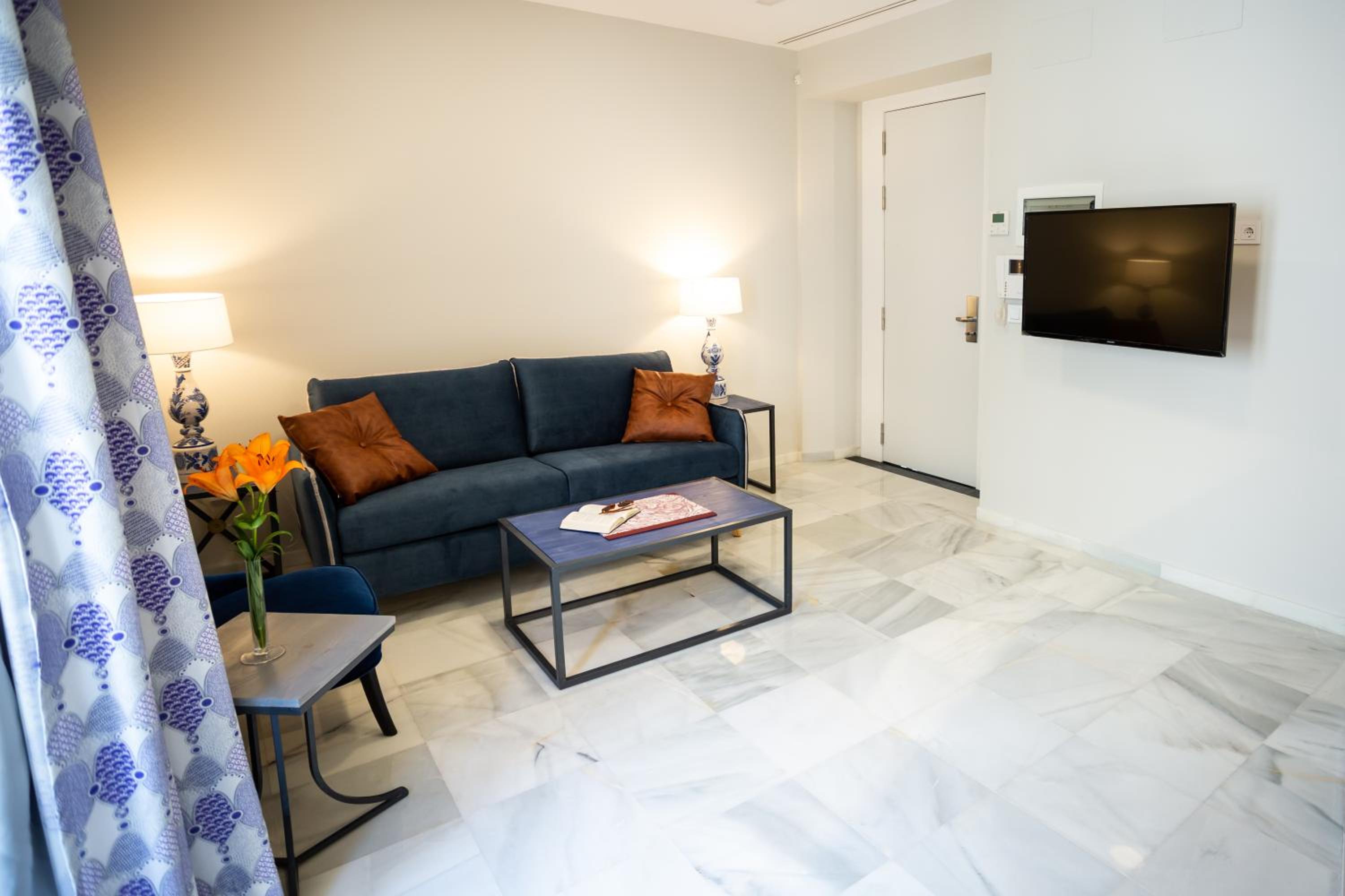 Superior Apartment