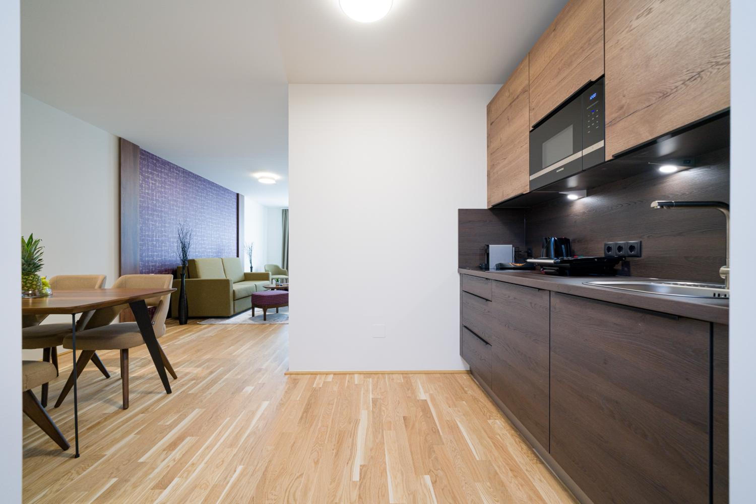 One-Bedroom Apartment with Balcony