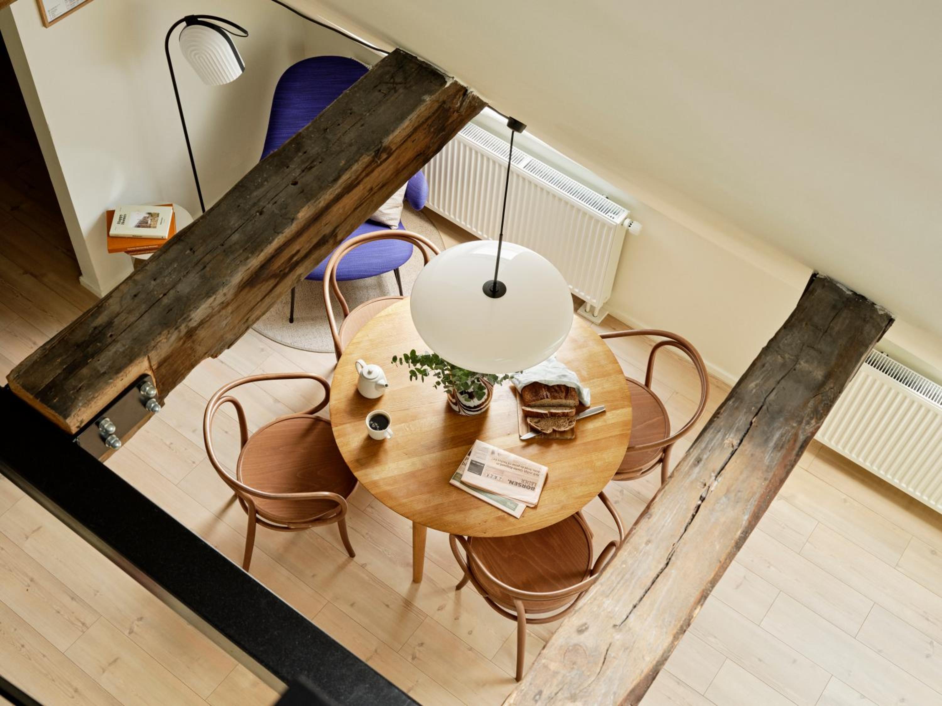  Split level Apartment - Loft Bed (Two Double Beds)