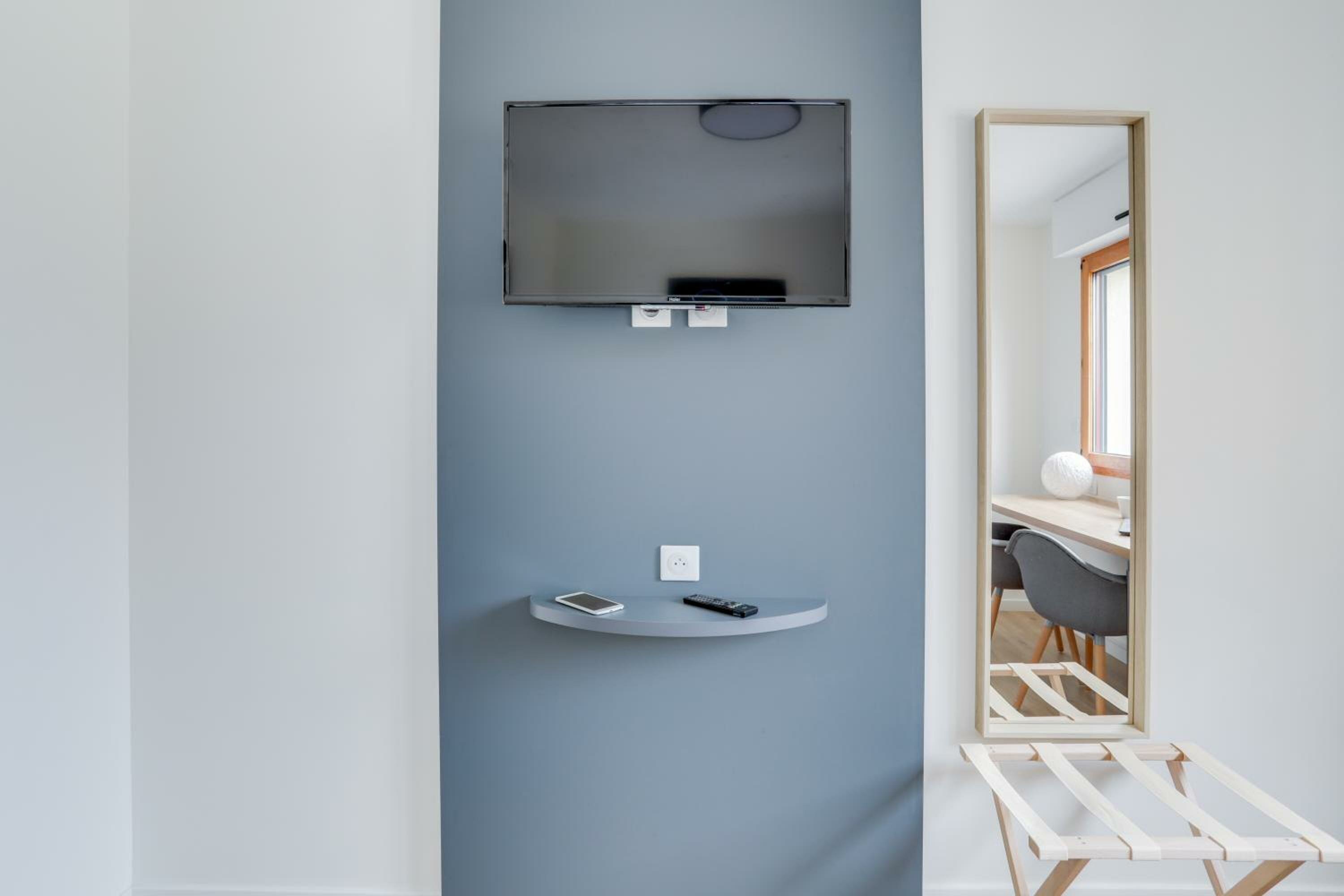 Superior Studio 2 people