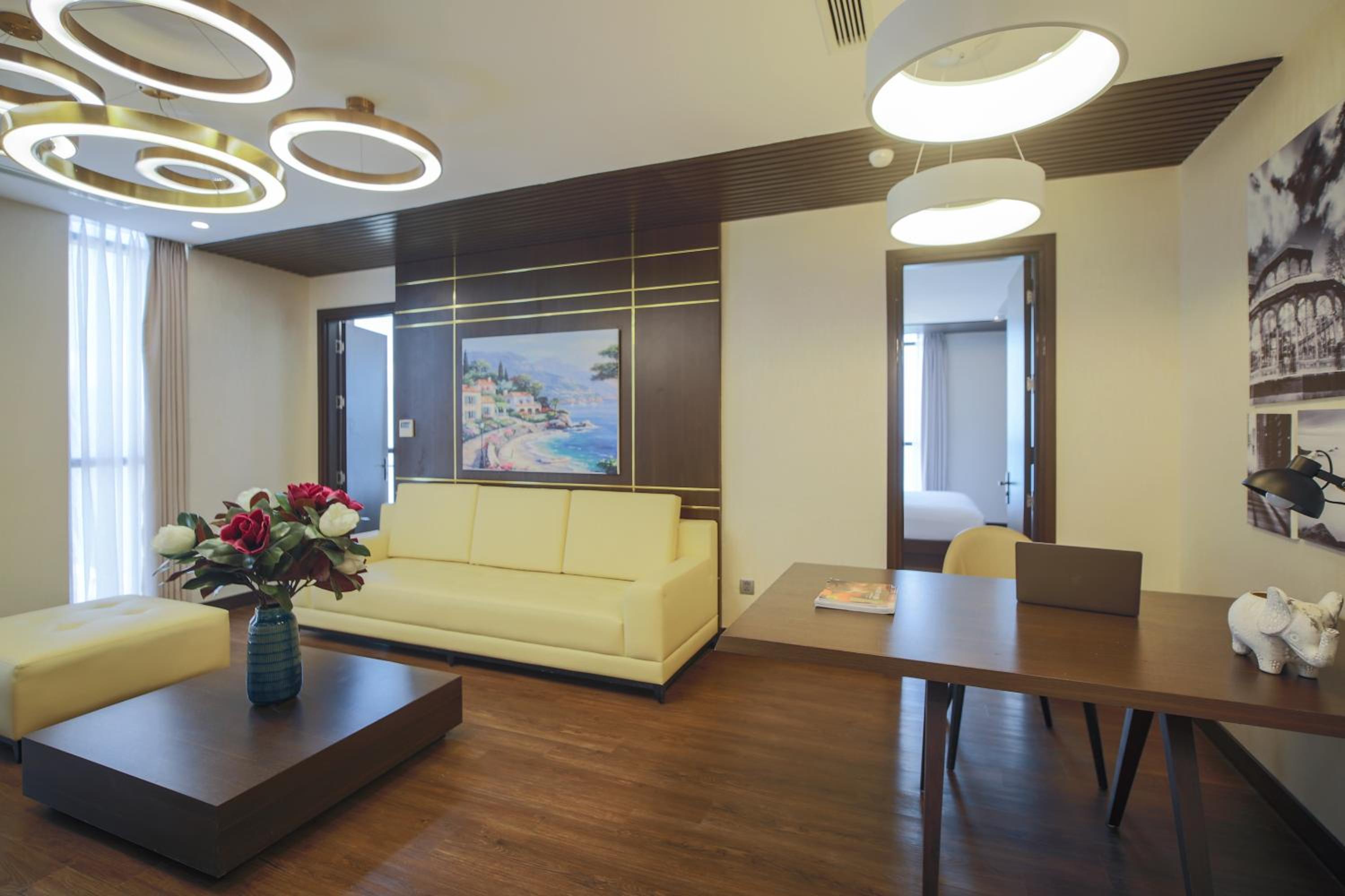 Three-Bedroom Apartment - Afternoon Tea Included