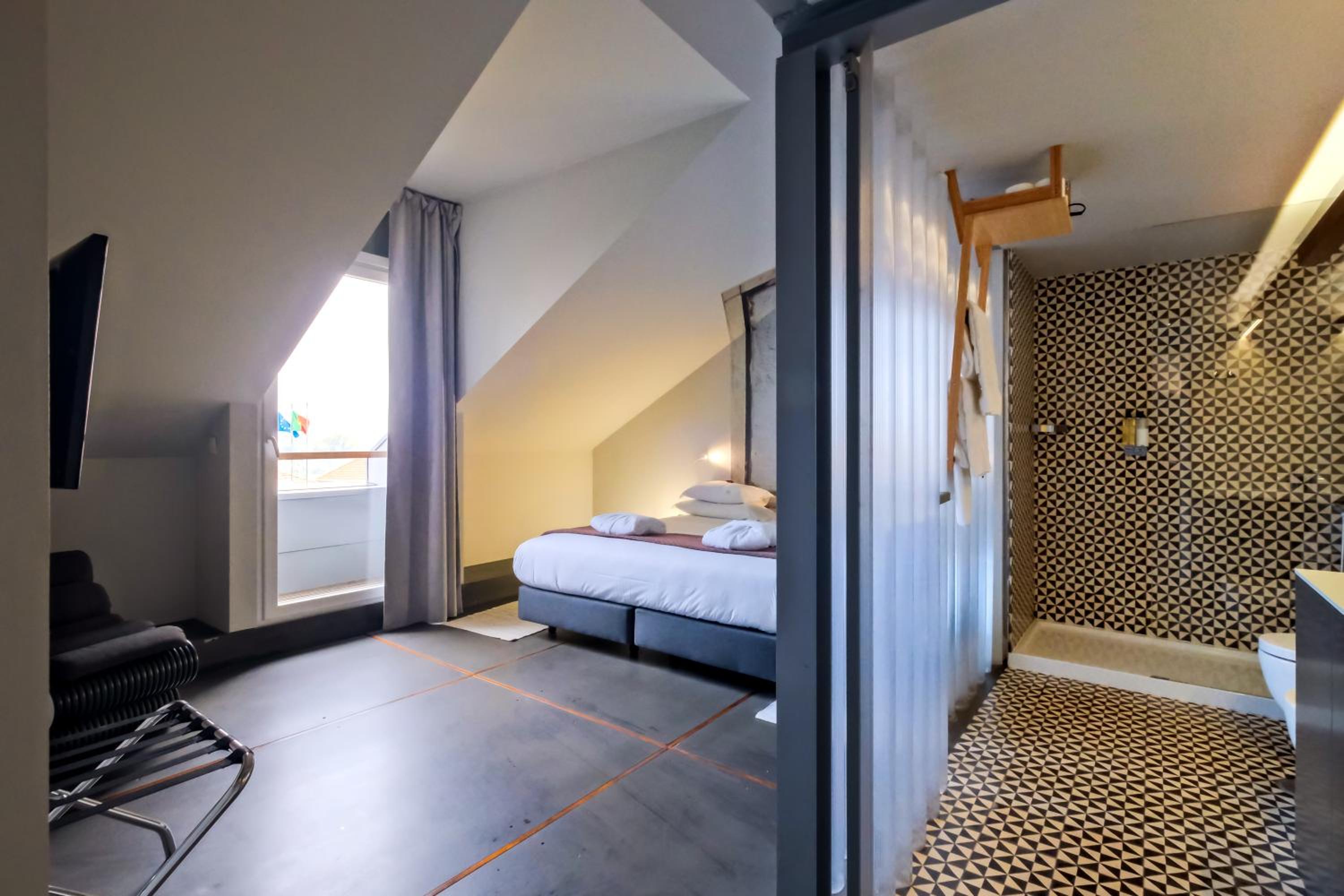 Superior Penthouse Apartment