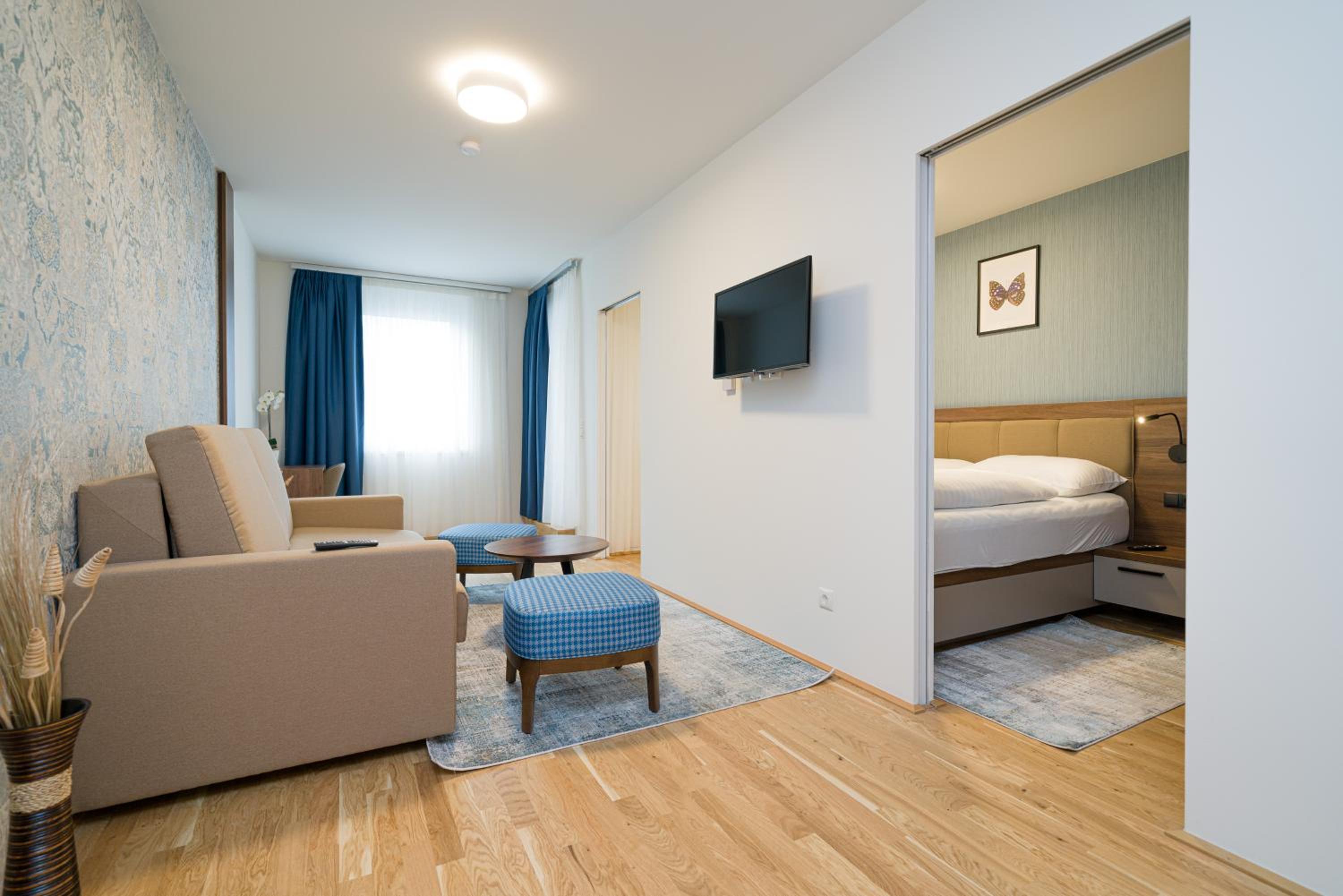 One-Bedroom Apartment with Balcony