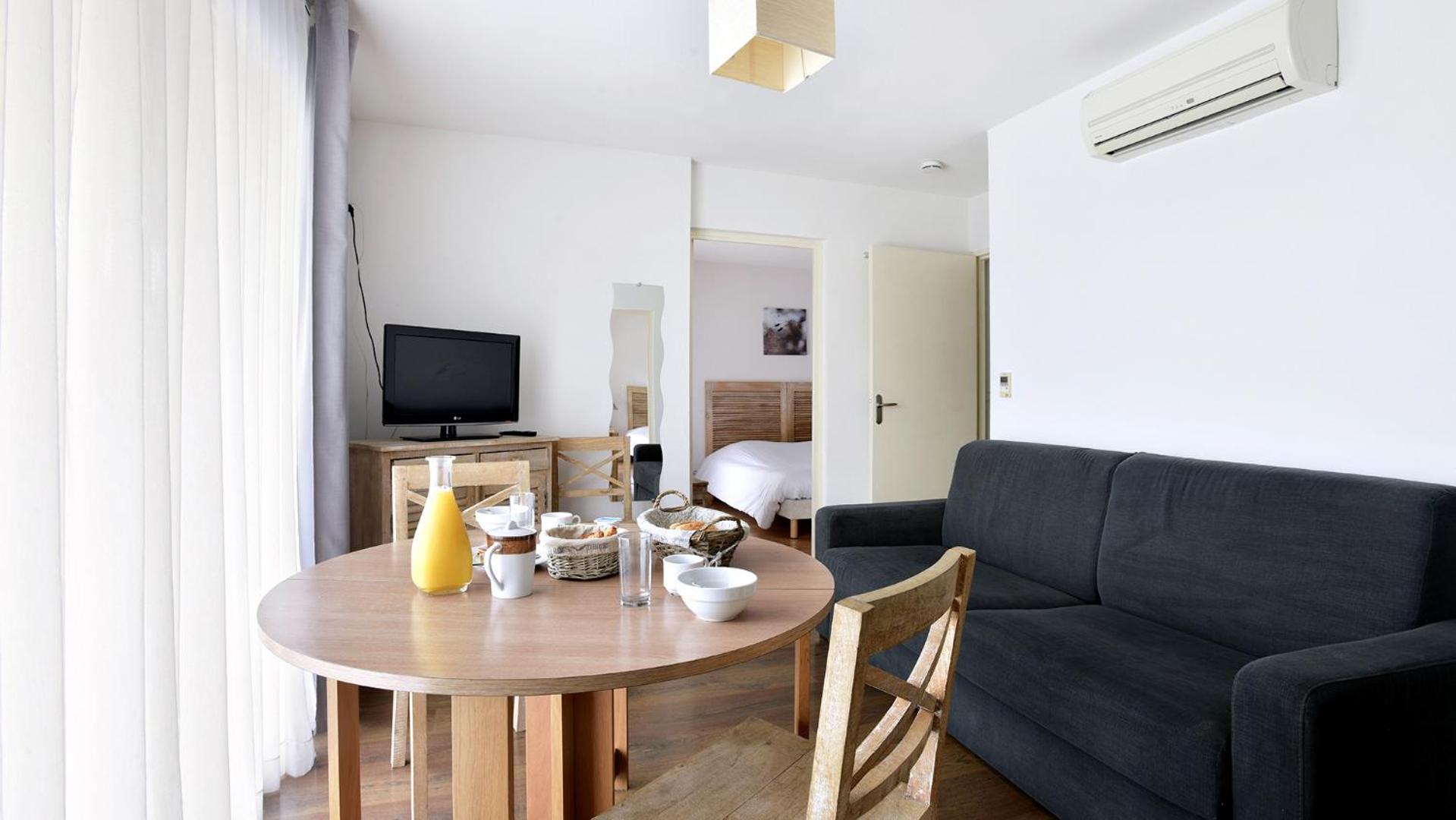 Two-Bedroom Apartment 