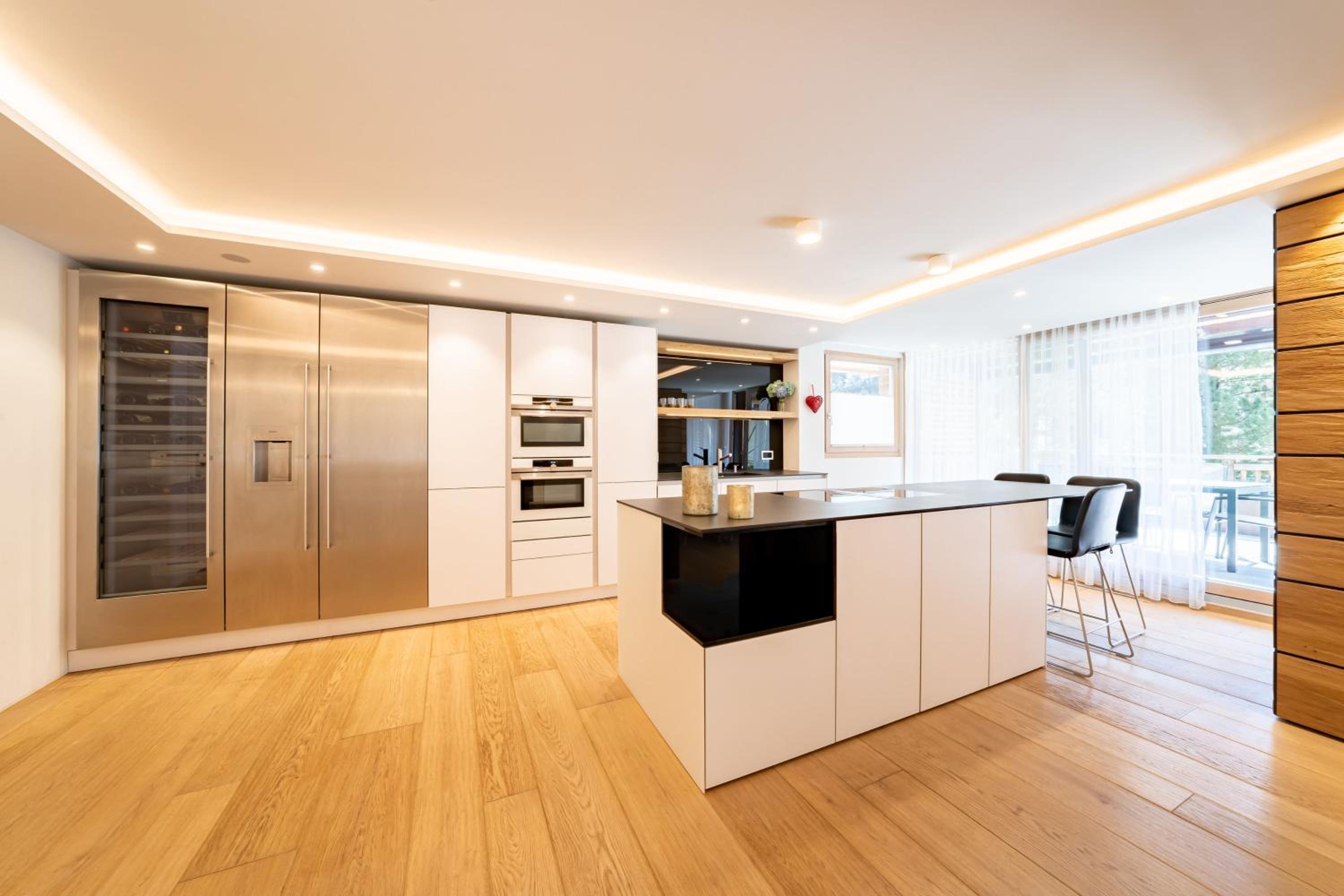 Deluxe Apartment