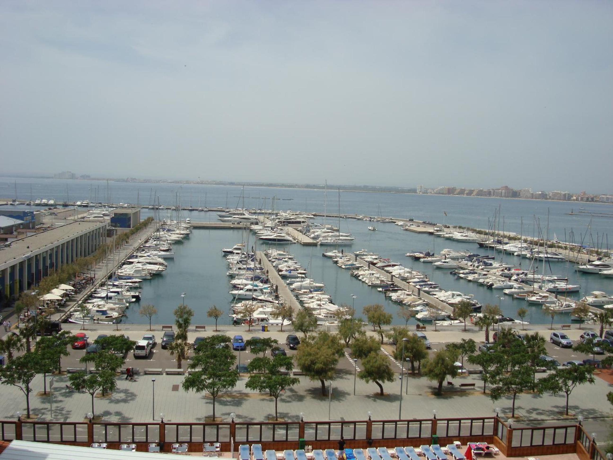 Double or Twin Room with Sea View