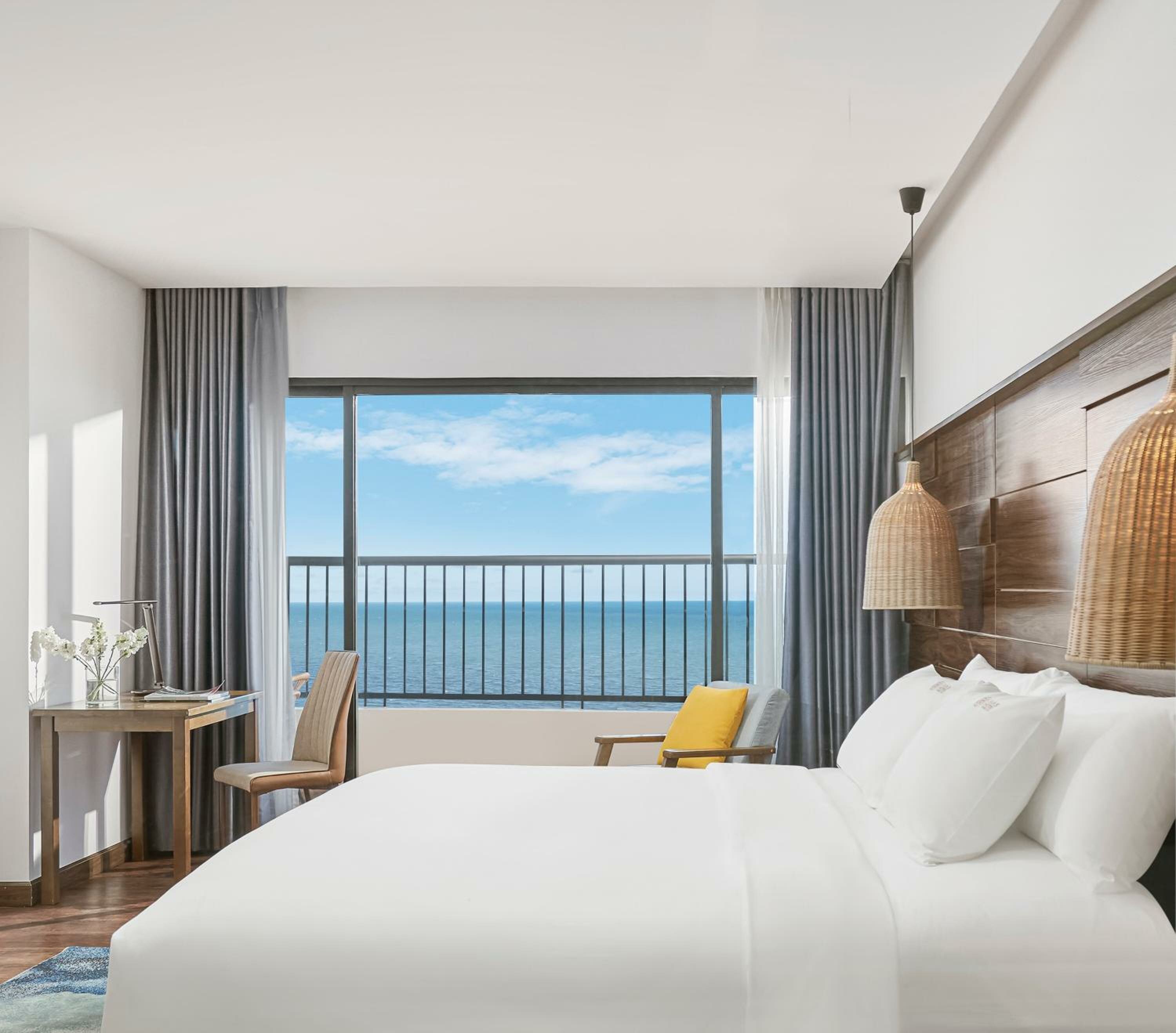 Grand Deluxe Ocean View