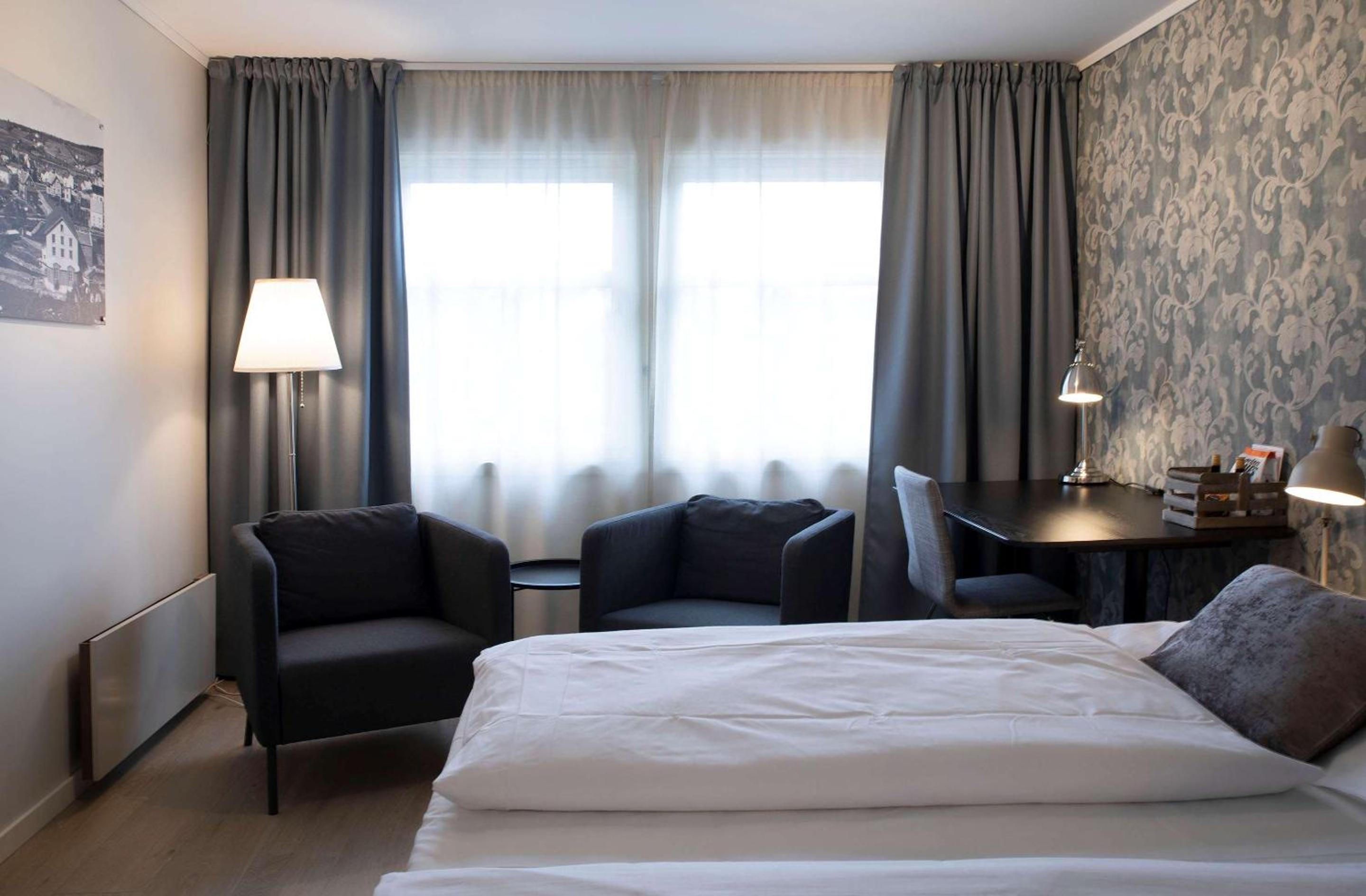 Triple Room with Three Single Beds