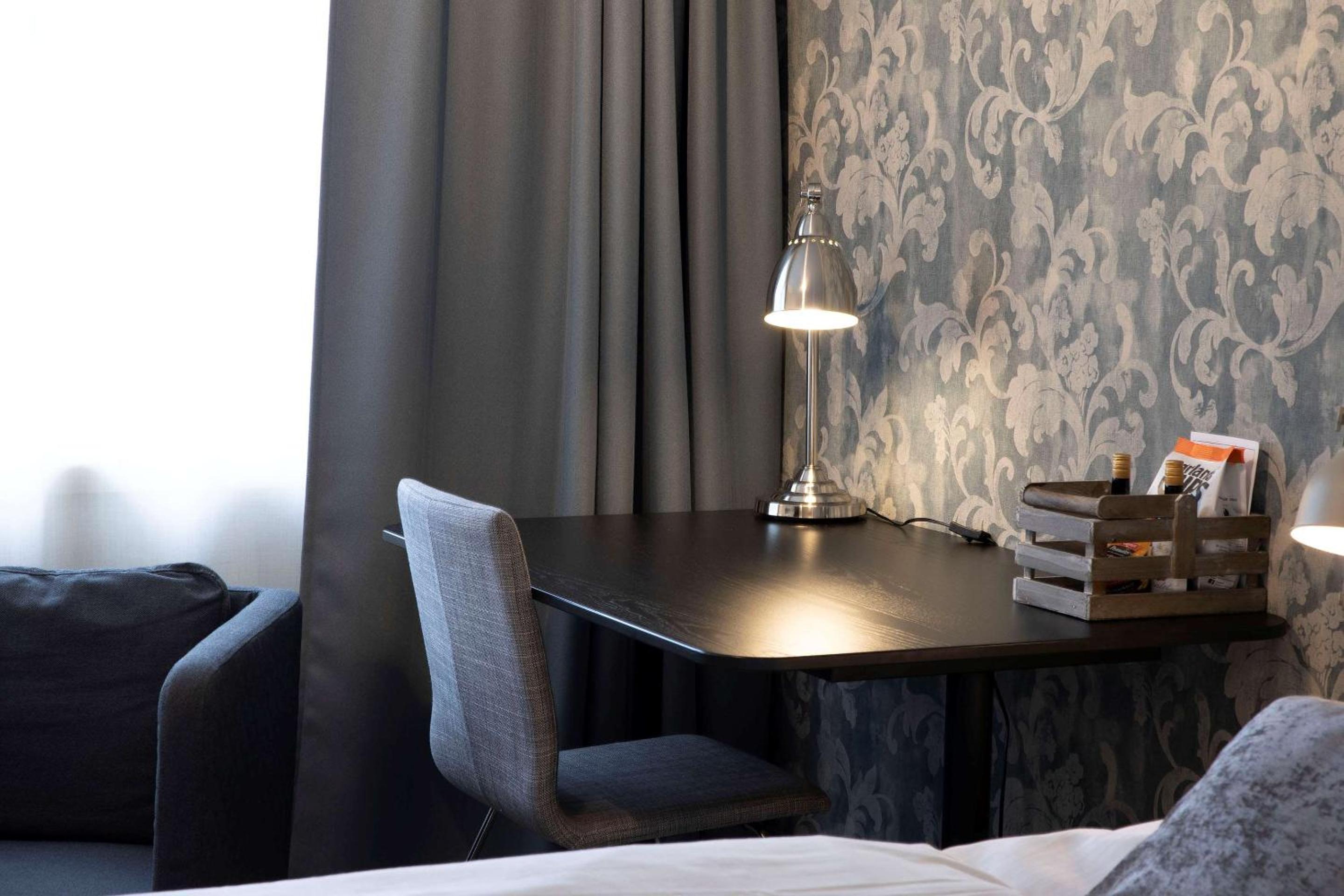 Triple Room with Three Single Beds