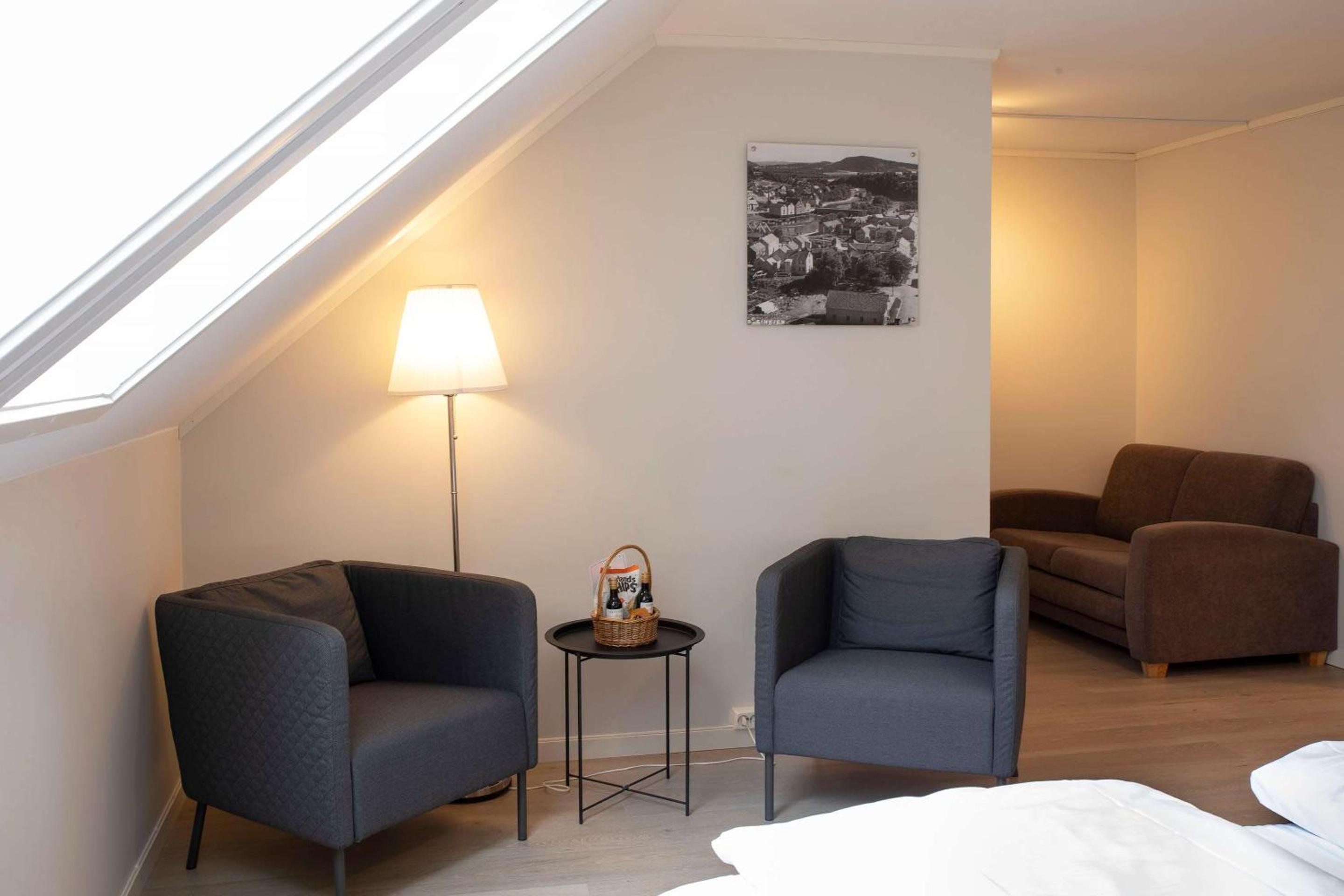 Triple Room with Three Single Beds