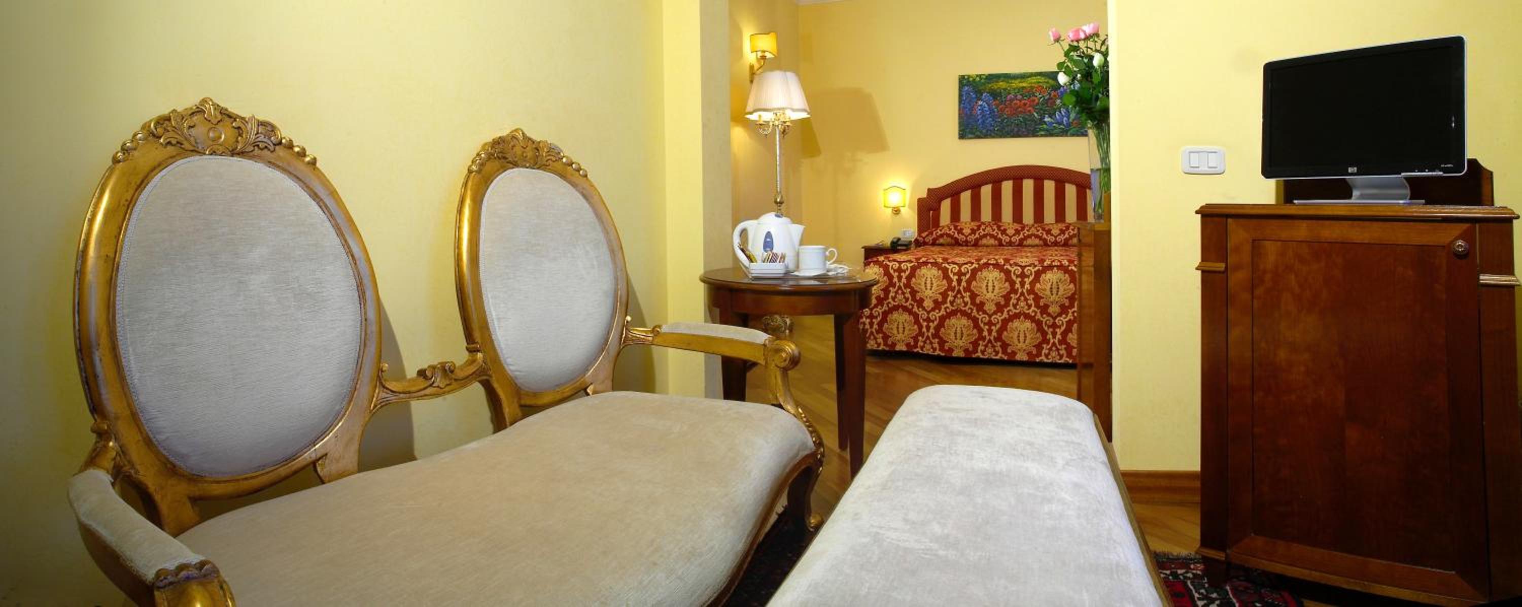 Junior Suite with Balcony