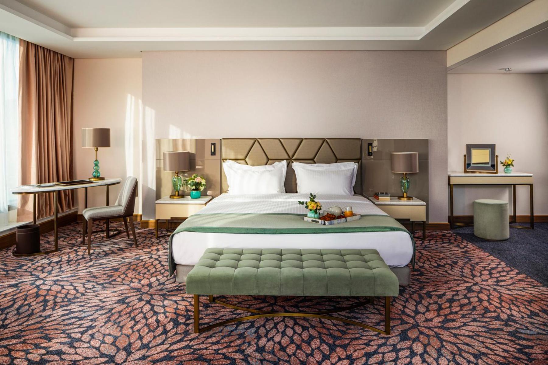 Premium Plus Room