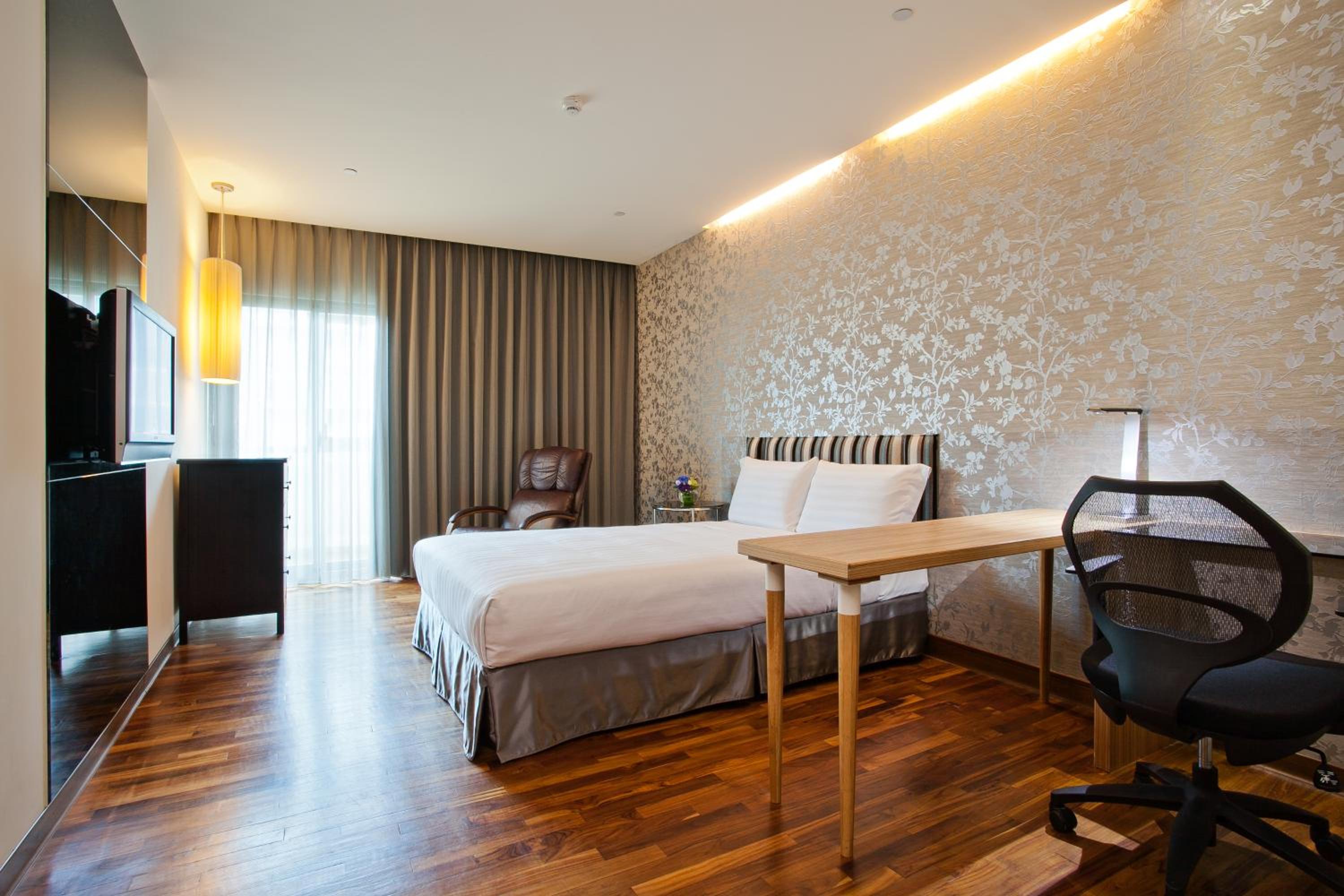 Classic Double Room (No Windows)