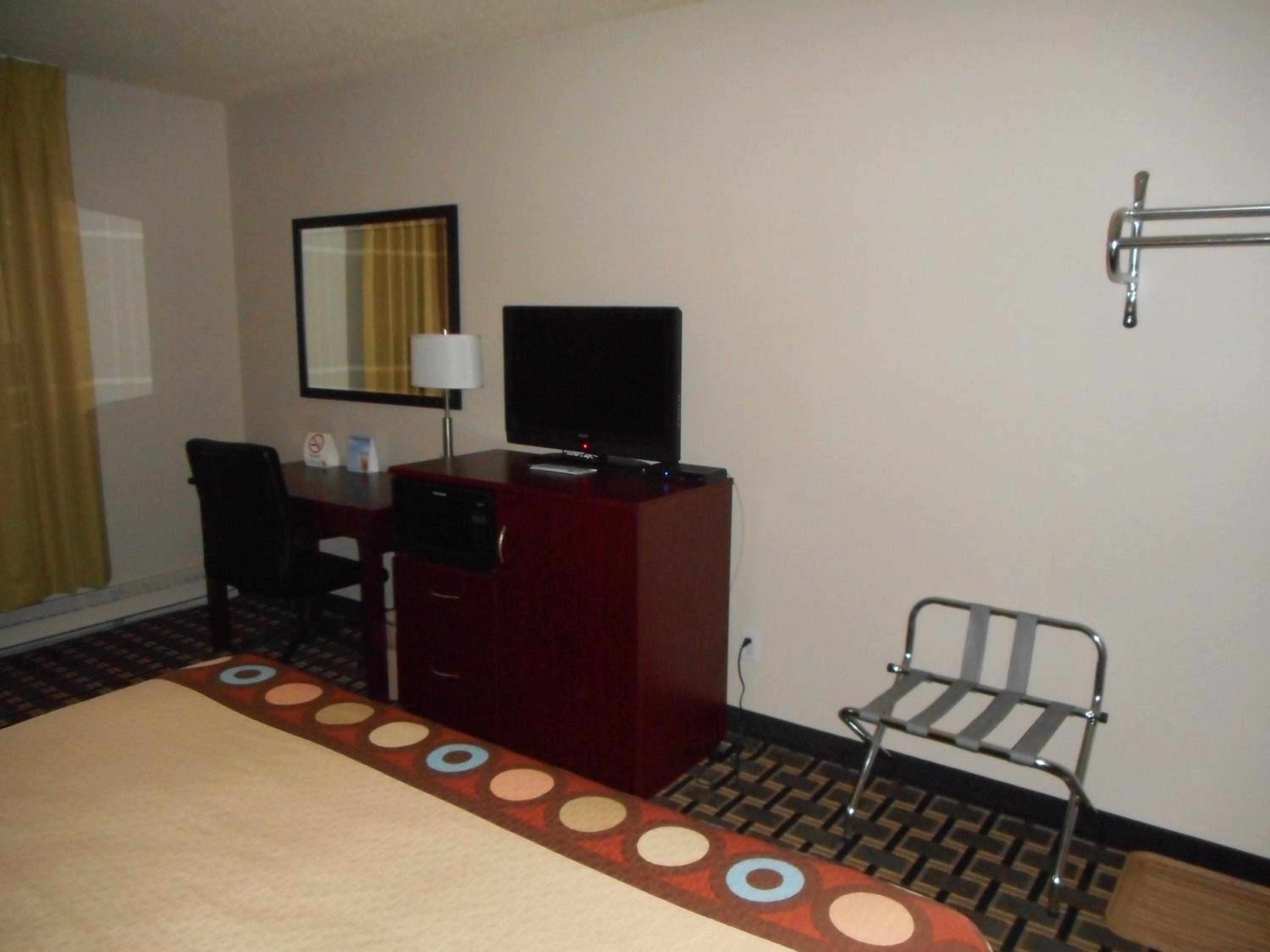 King Room - Non-Smoking