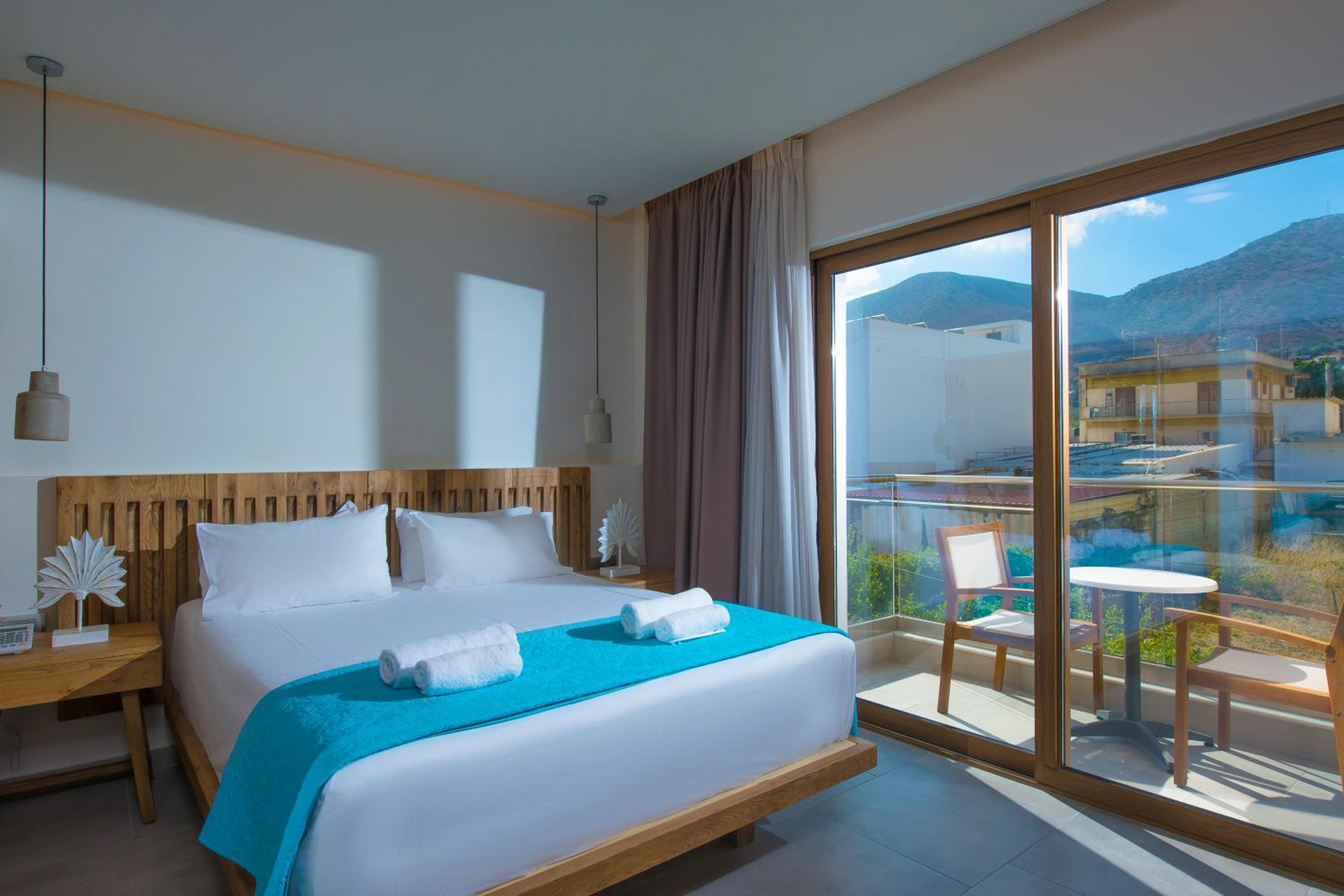 Classic Double Room with City View