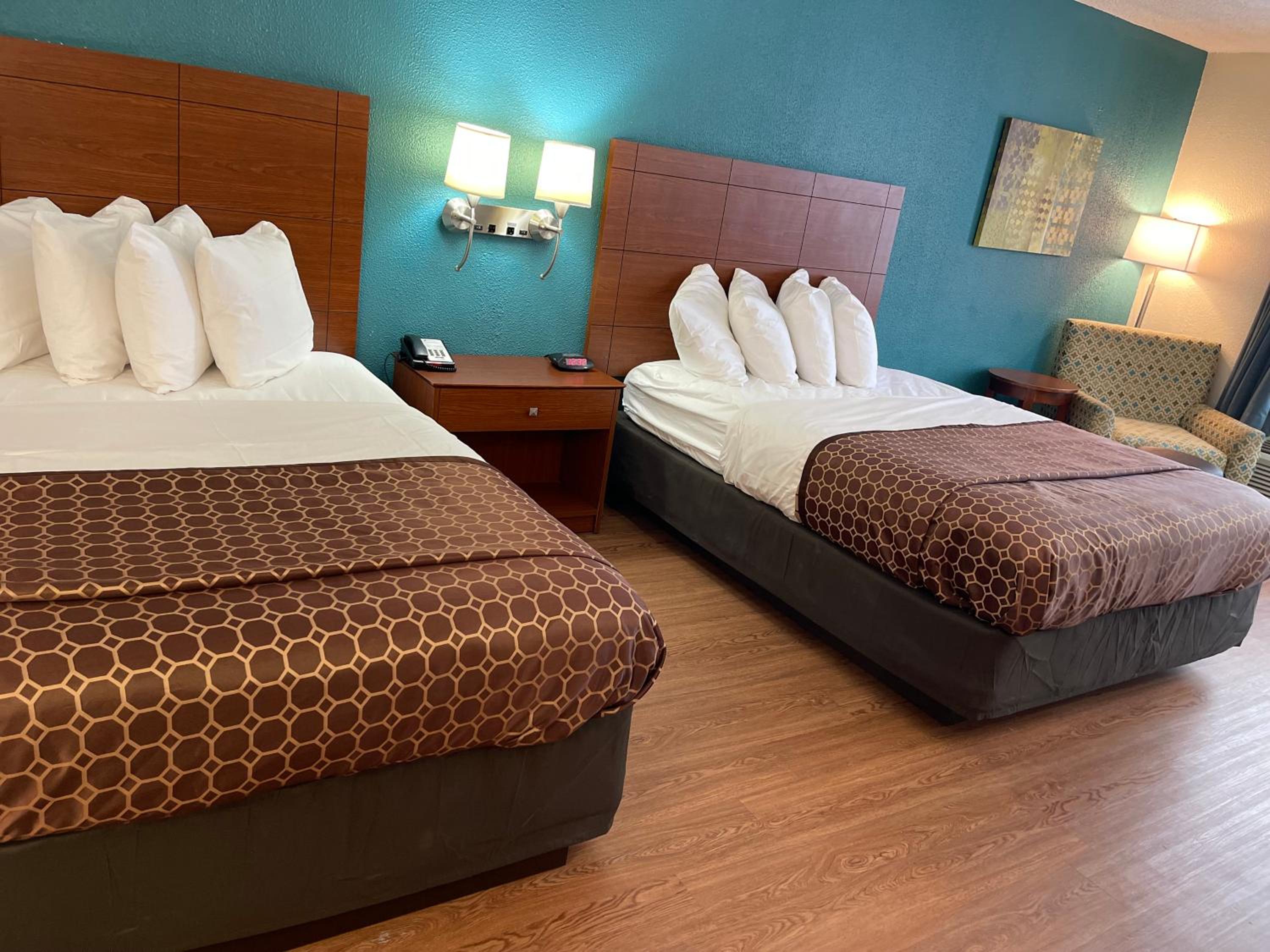 Queen Room with Two Queen Beds - Non-Smoking