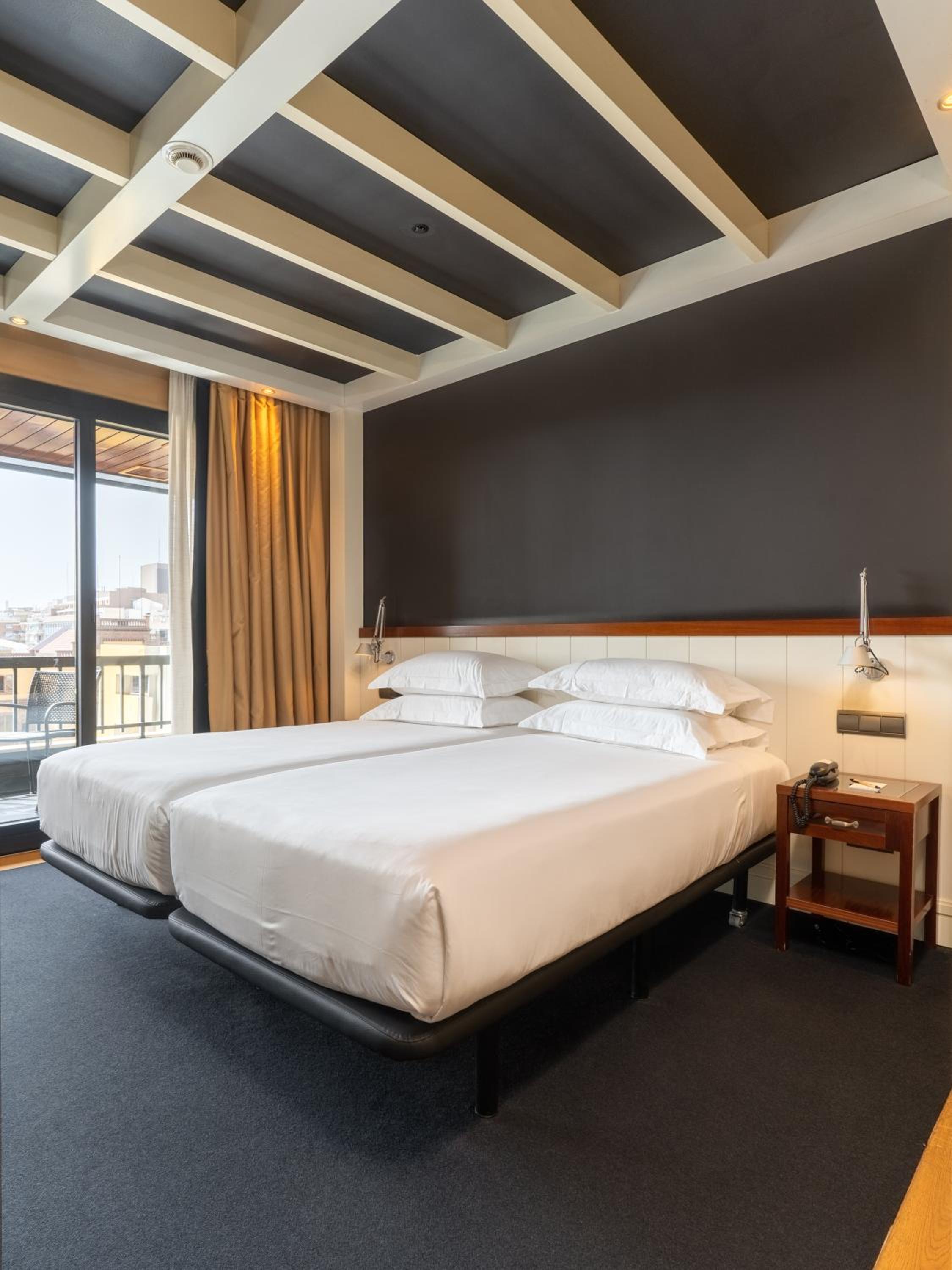 Double or Twin Room with Balcony