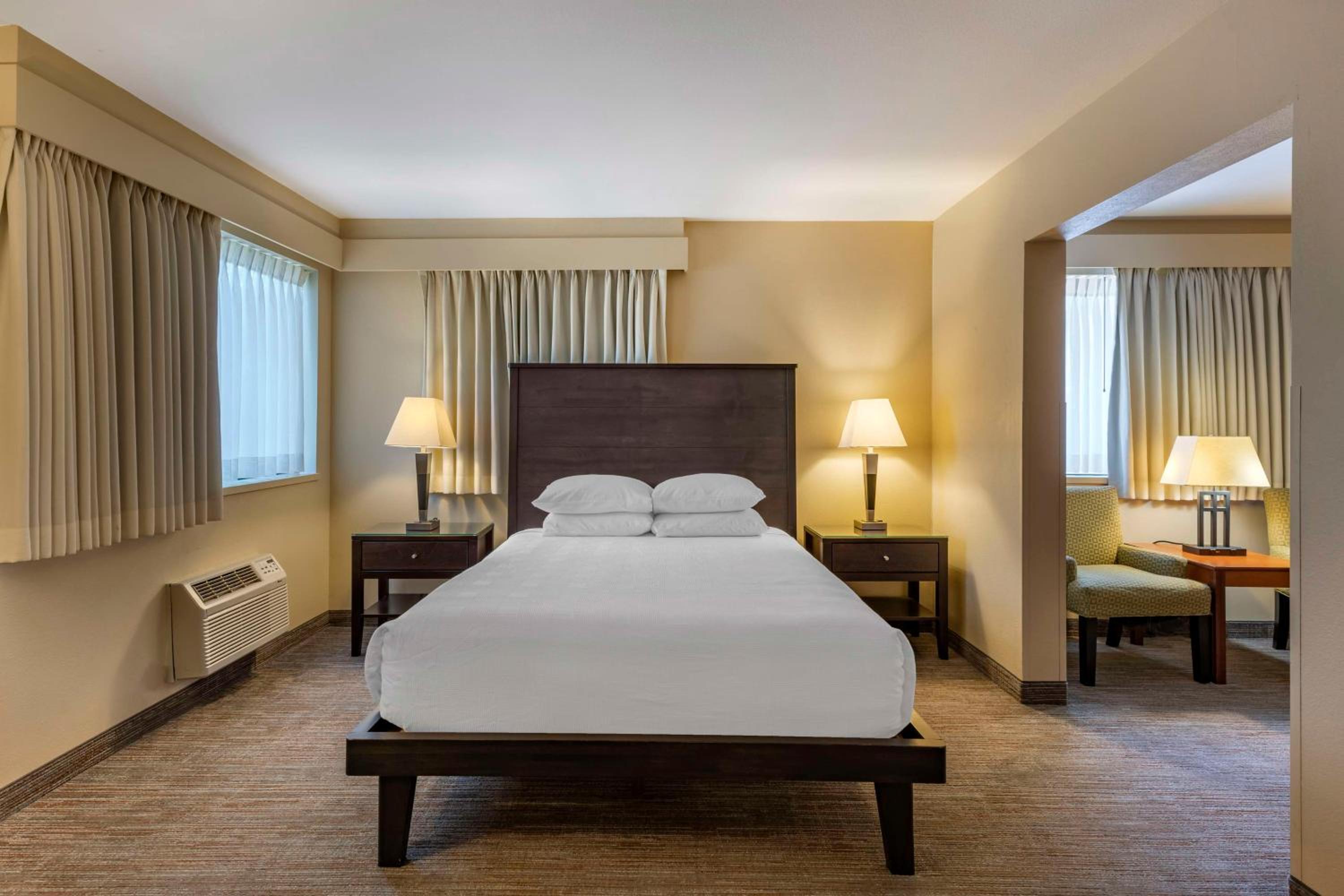 Suite with River View with One King Bed and One Queen Bed - No Pets