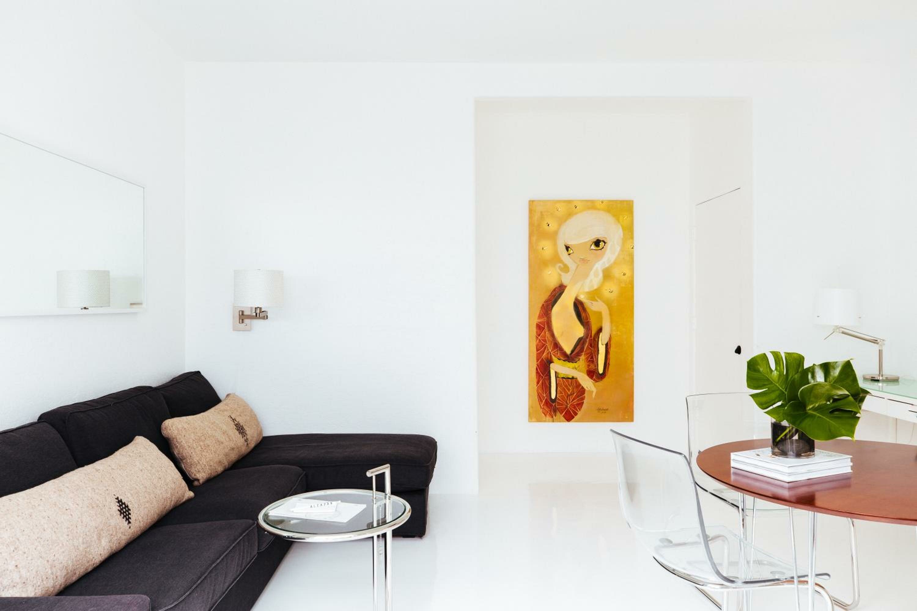 One Bedroom King Suite