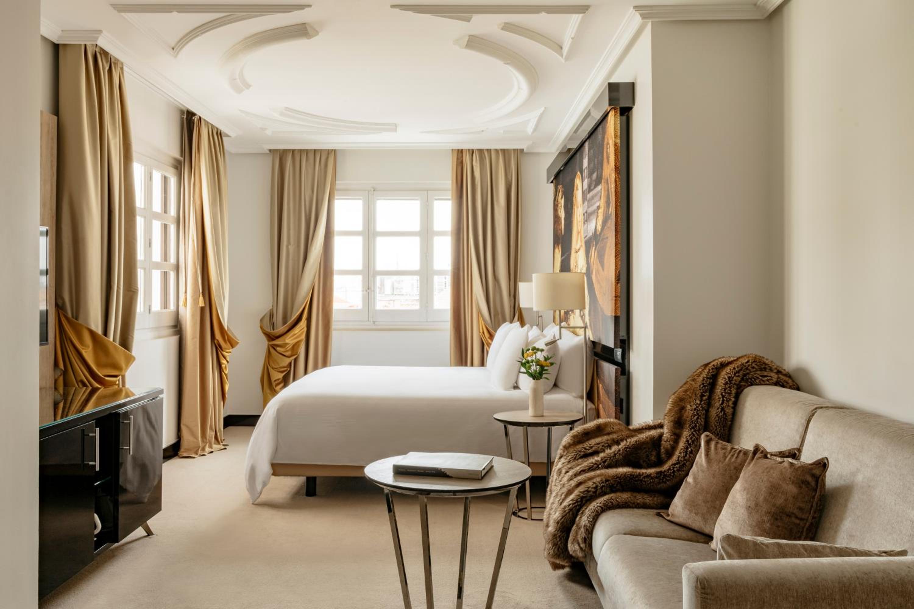 Junior Suite with Terrace Red Level