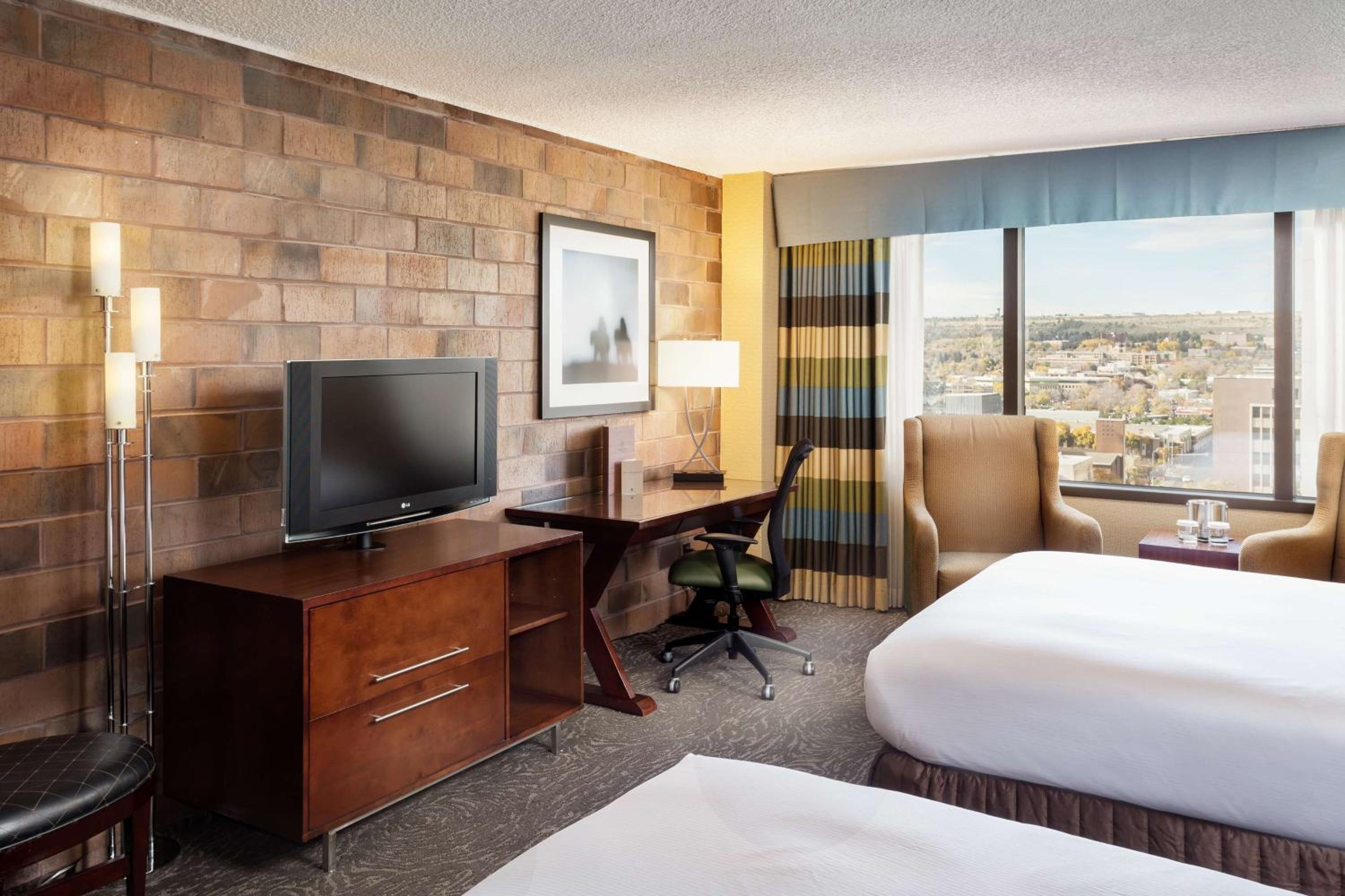 Deluxe Queen Room with Two Queen Beds