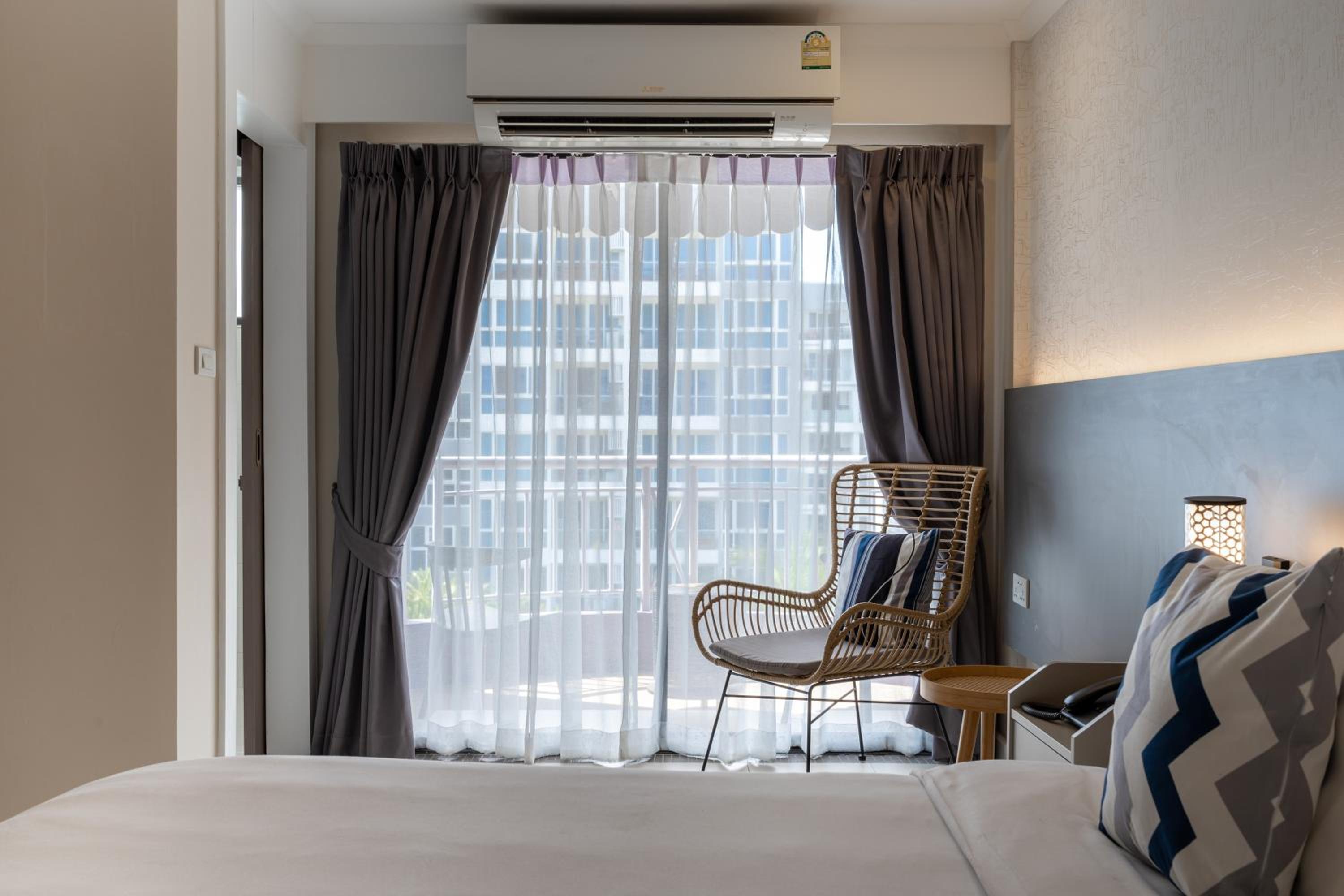 Deluxe Double Room with Balcony