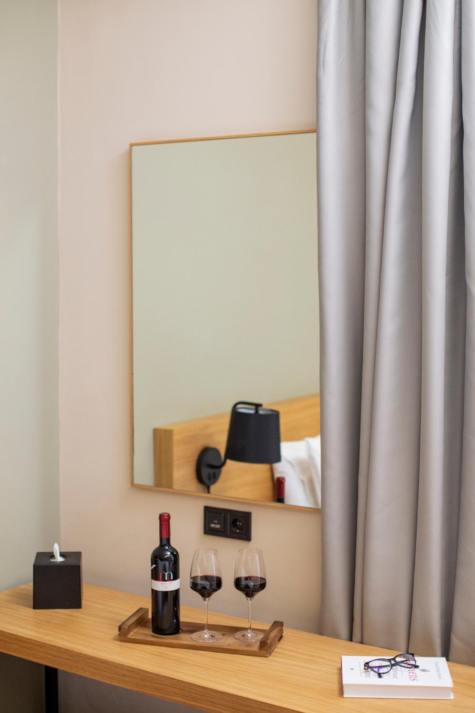 Twin Room with Acropolis view