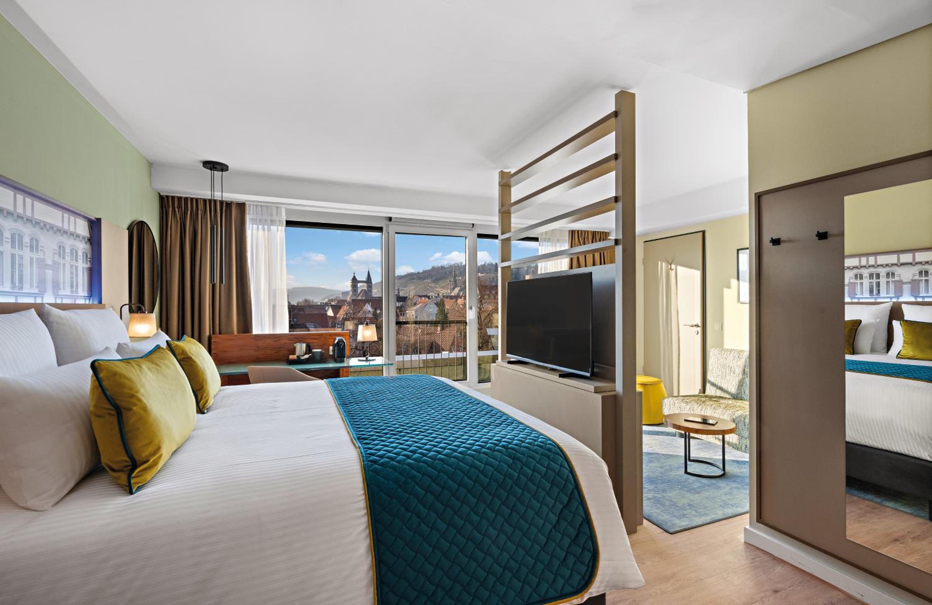 Deluxe Quadruple Room