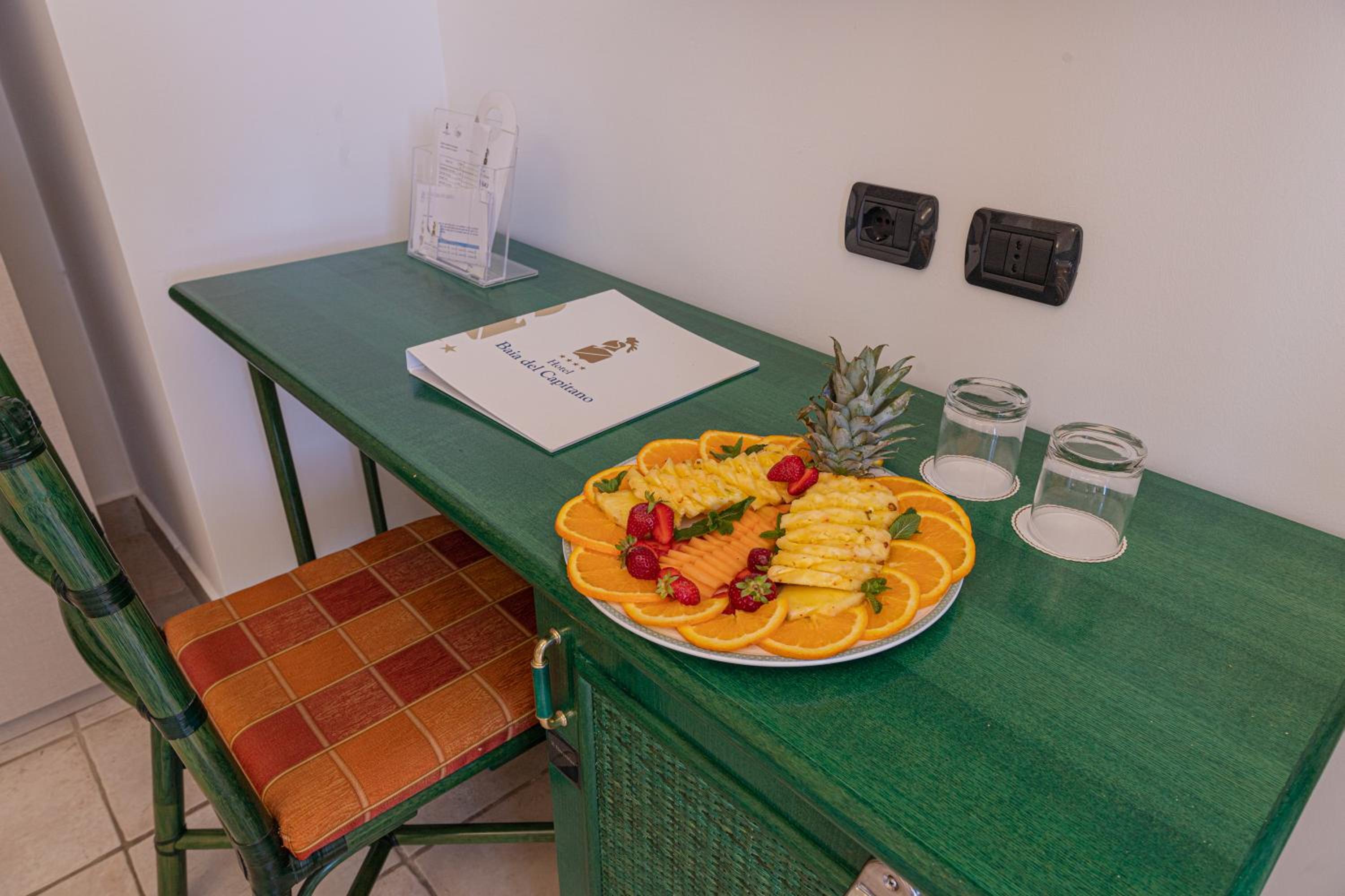 Triple Room with Garden View