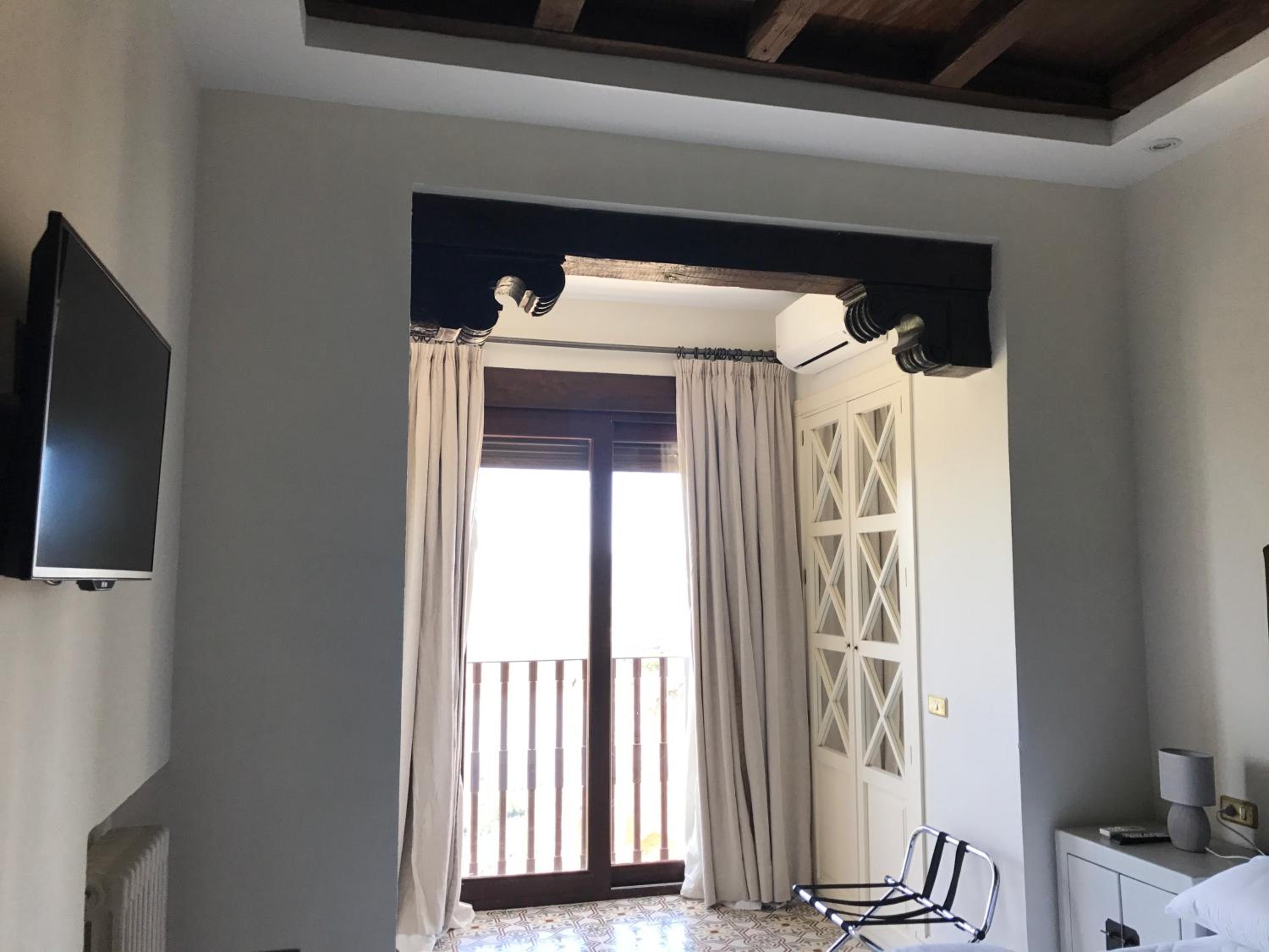 King Room with Spa Bath