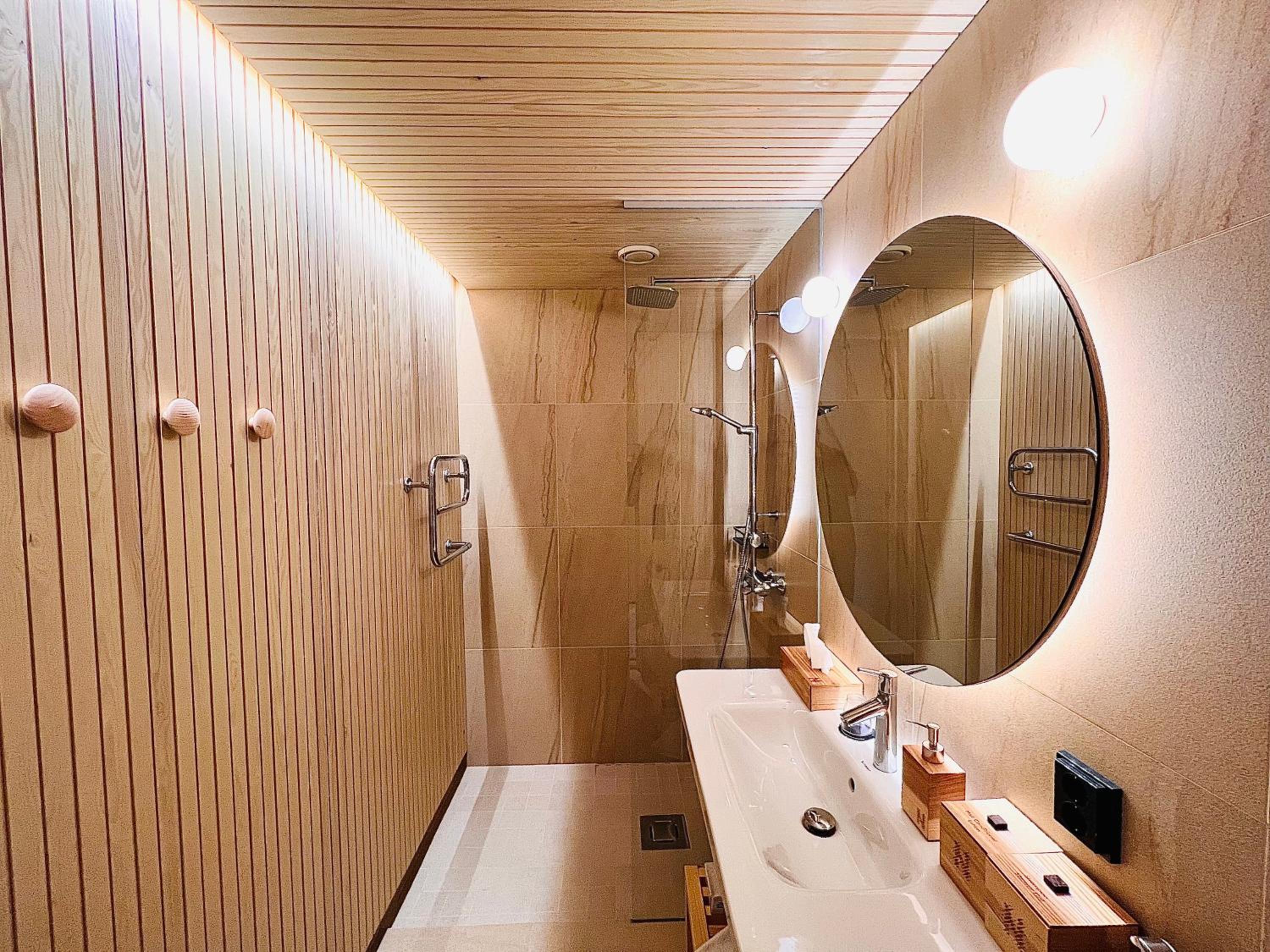 Aurora Suite (Double bed)