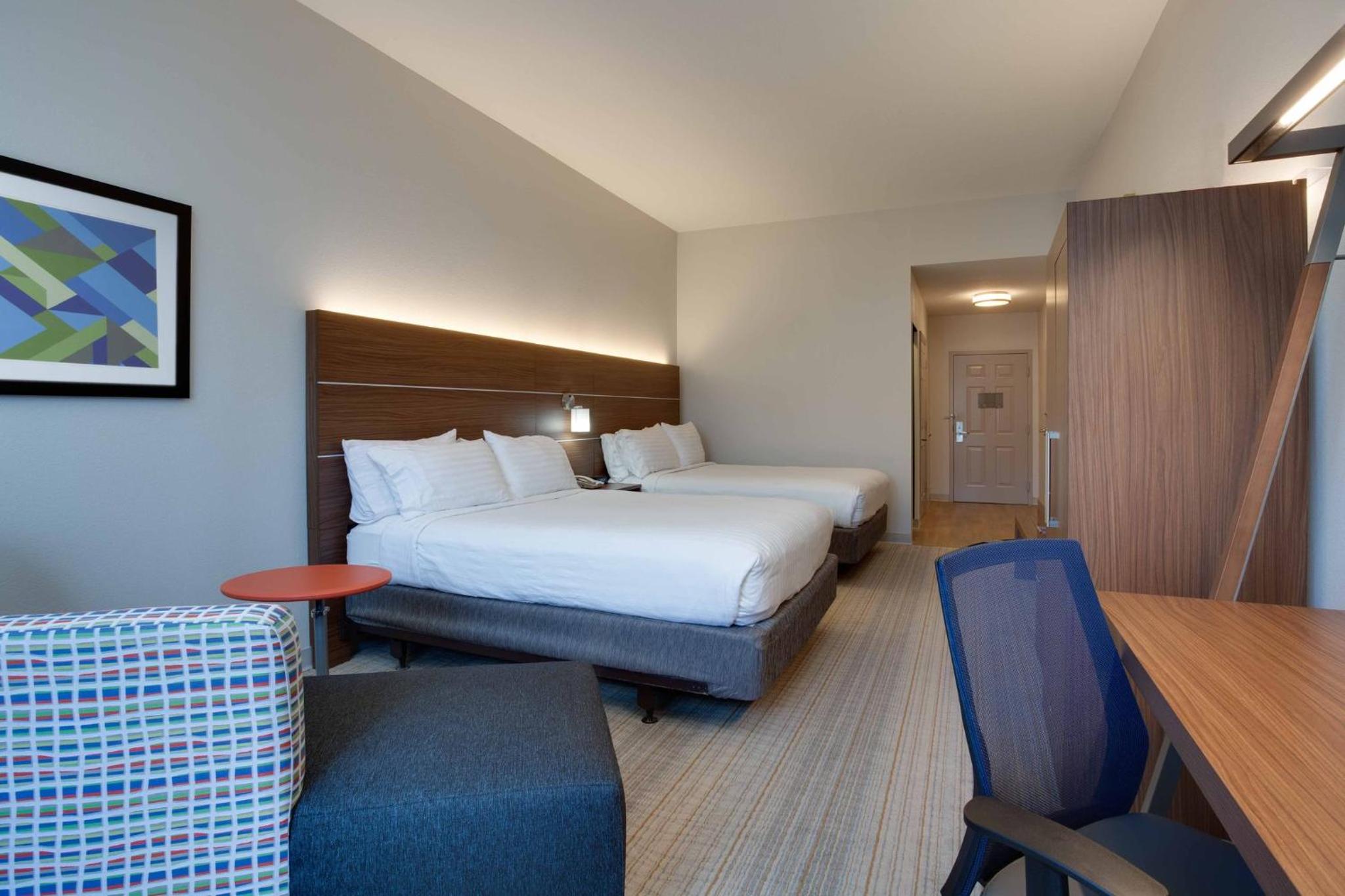 Standard Queen Room with Two Queen Beds and Extra Floor Space