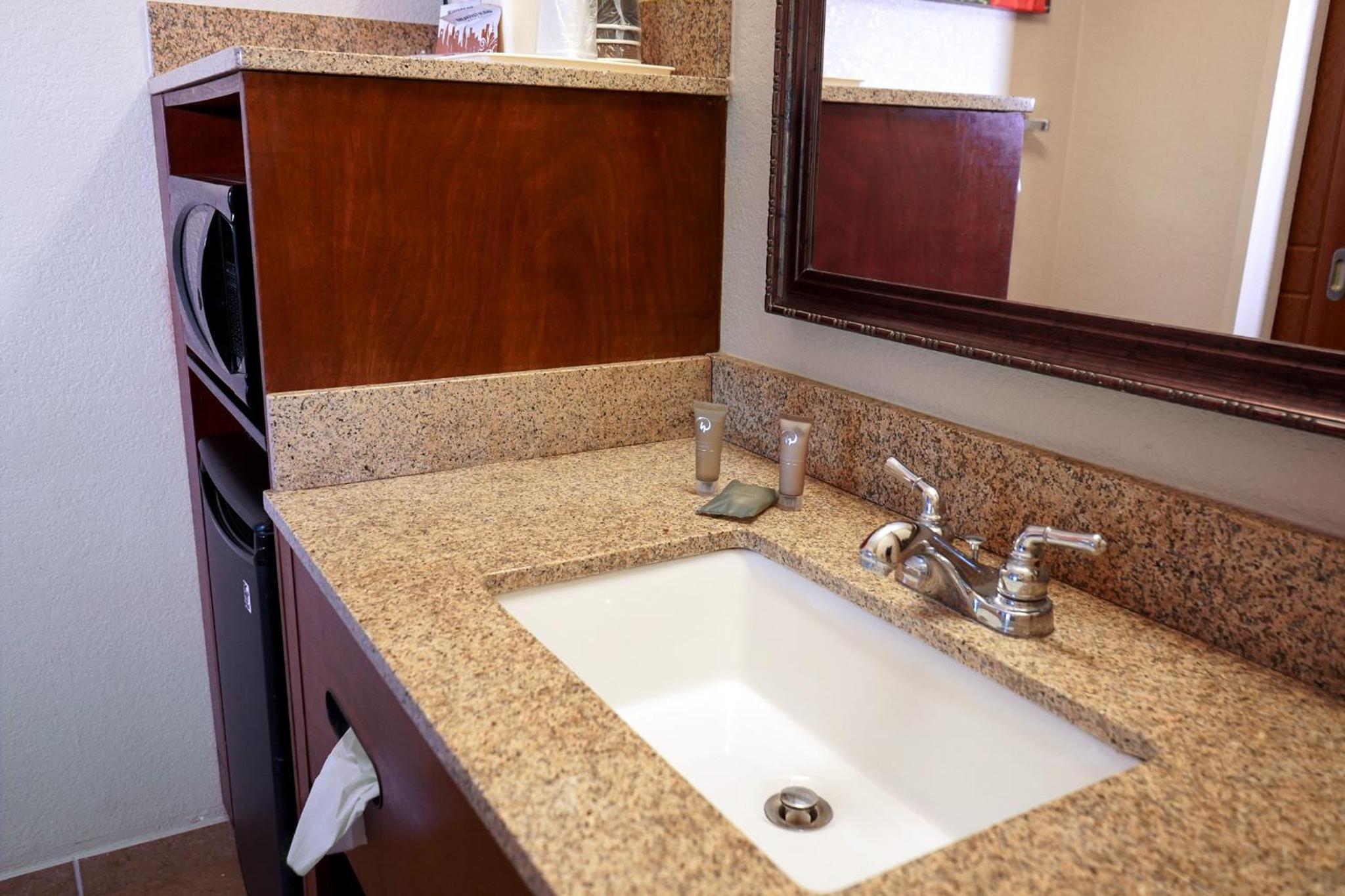 Deluxe Double Room with Two Double Beds