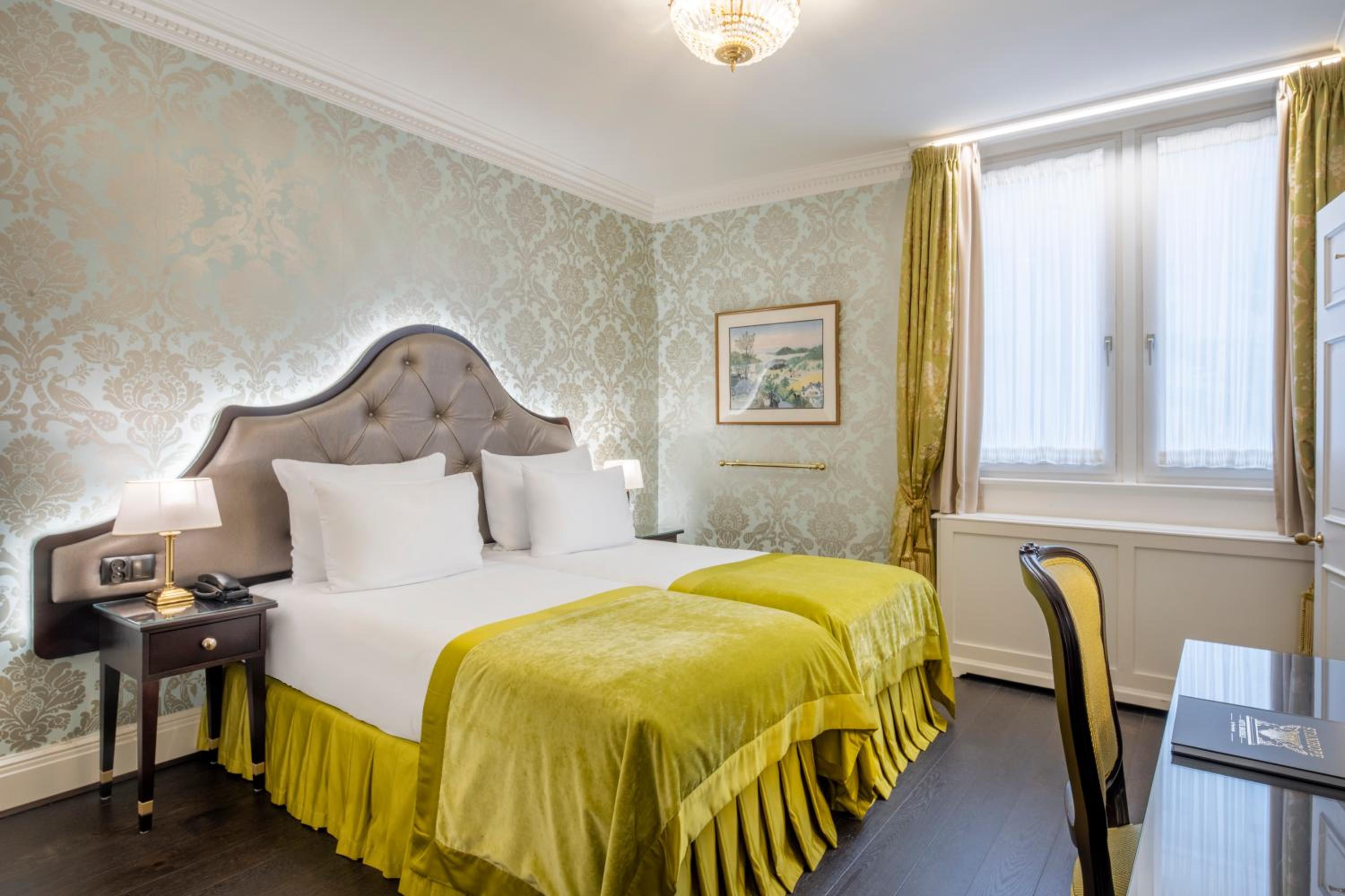 Classic Double Room