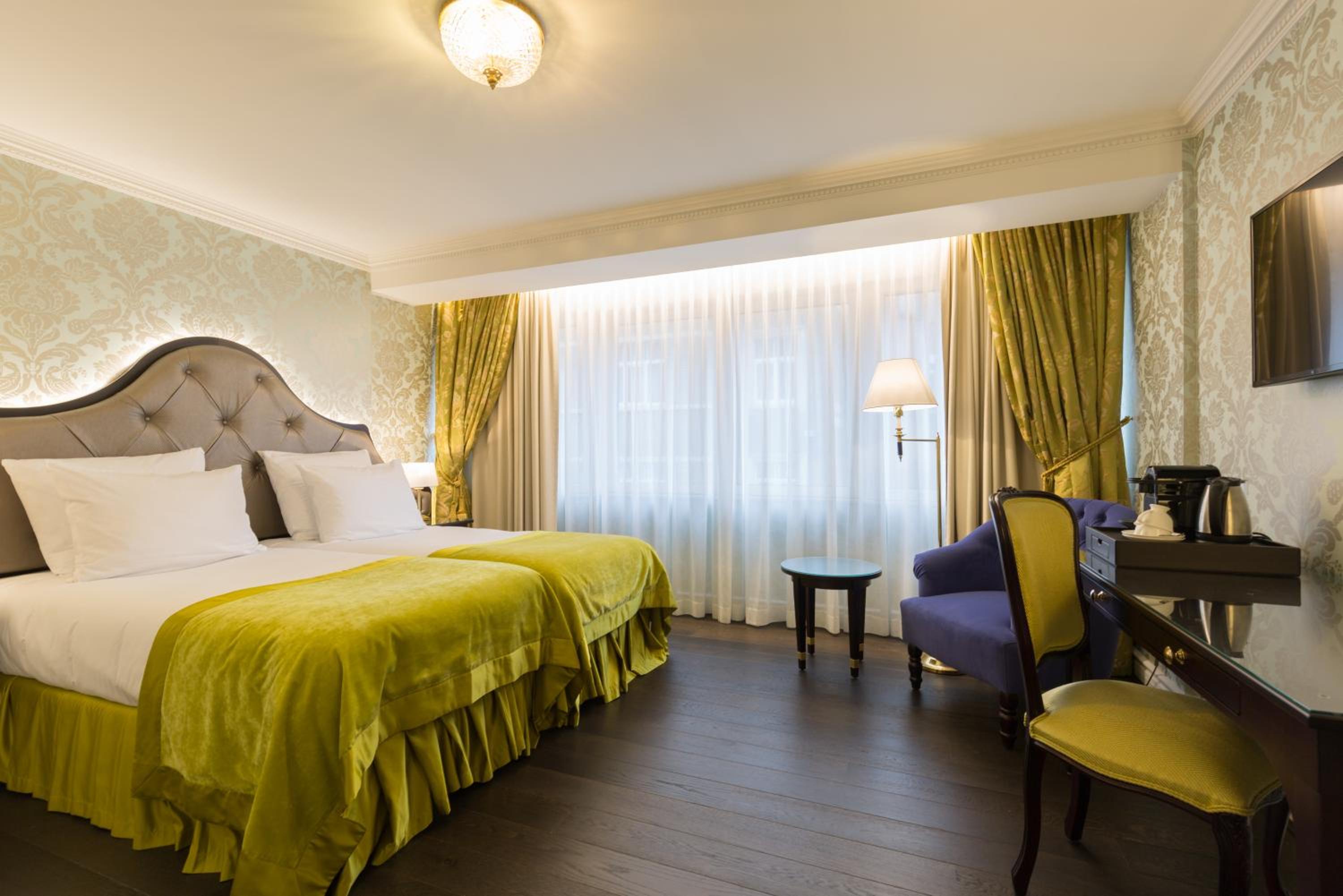 Classic Double Room