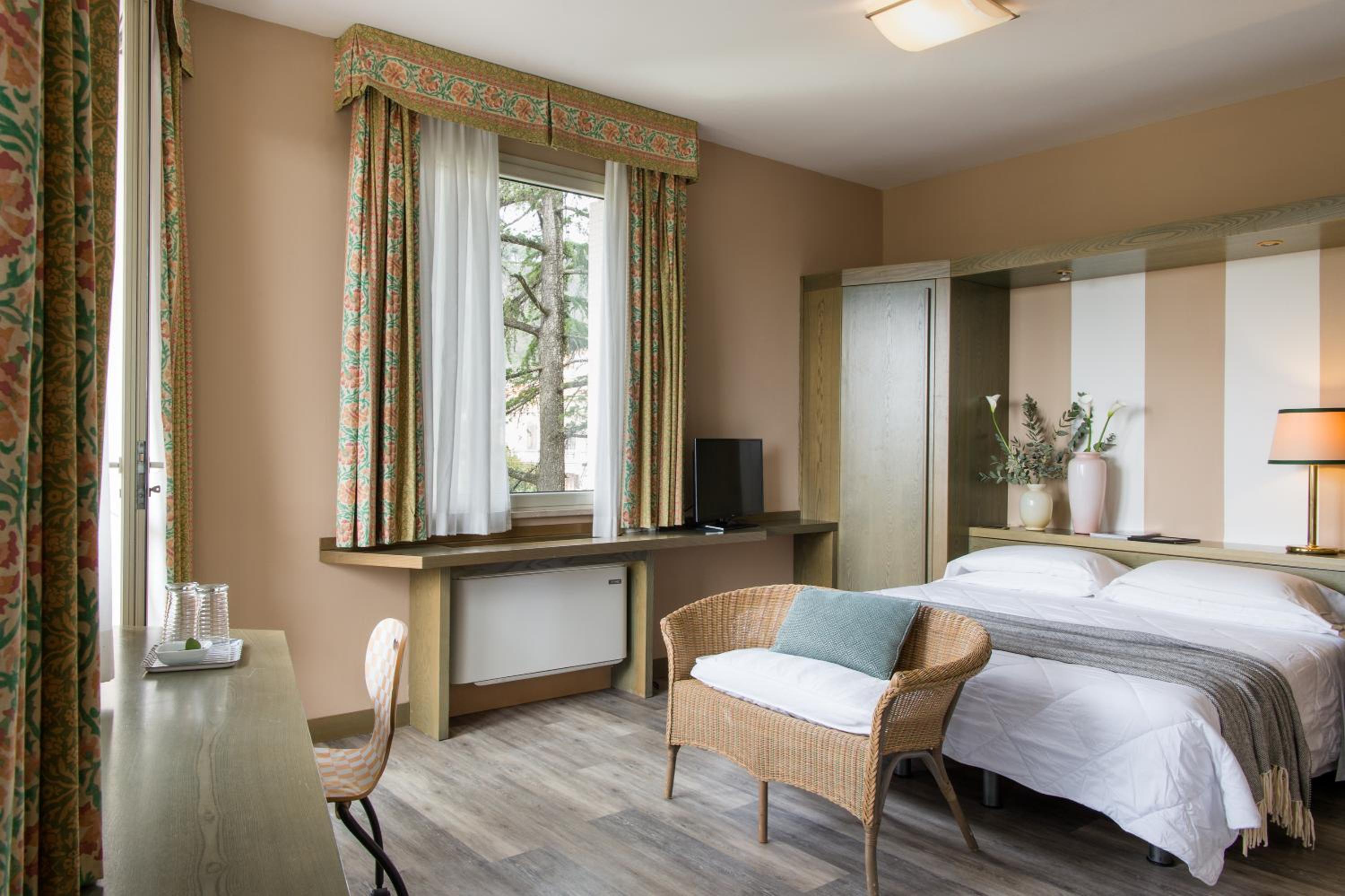 Superior Double Room with Balcony