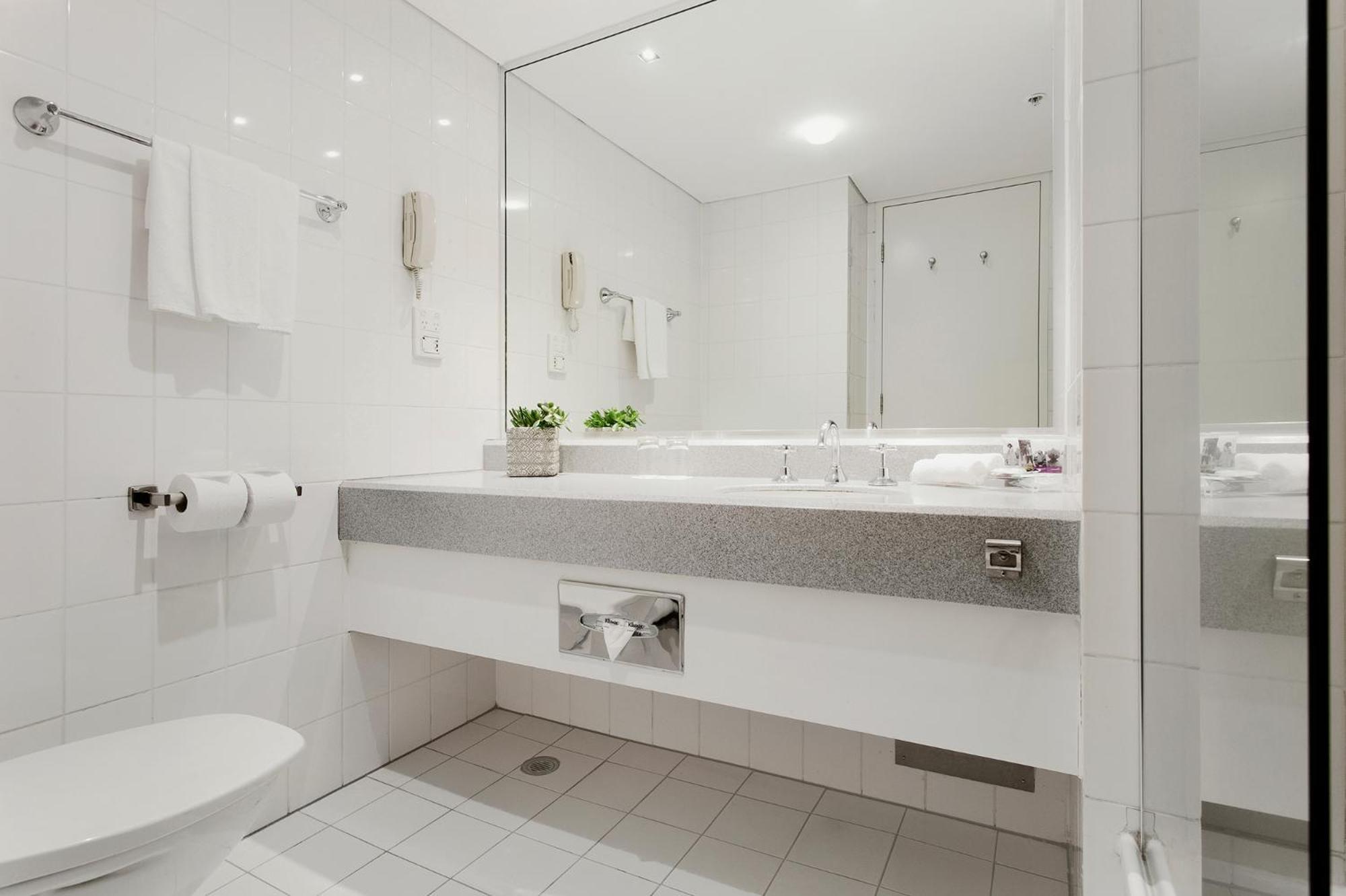 Privilege King Room with Lake View