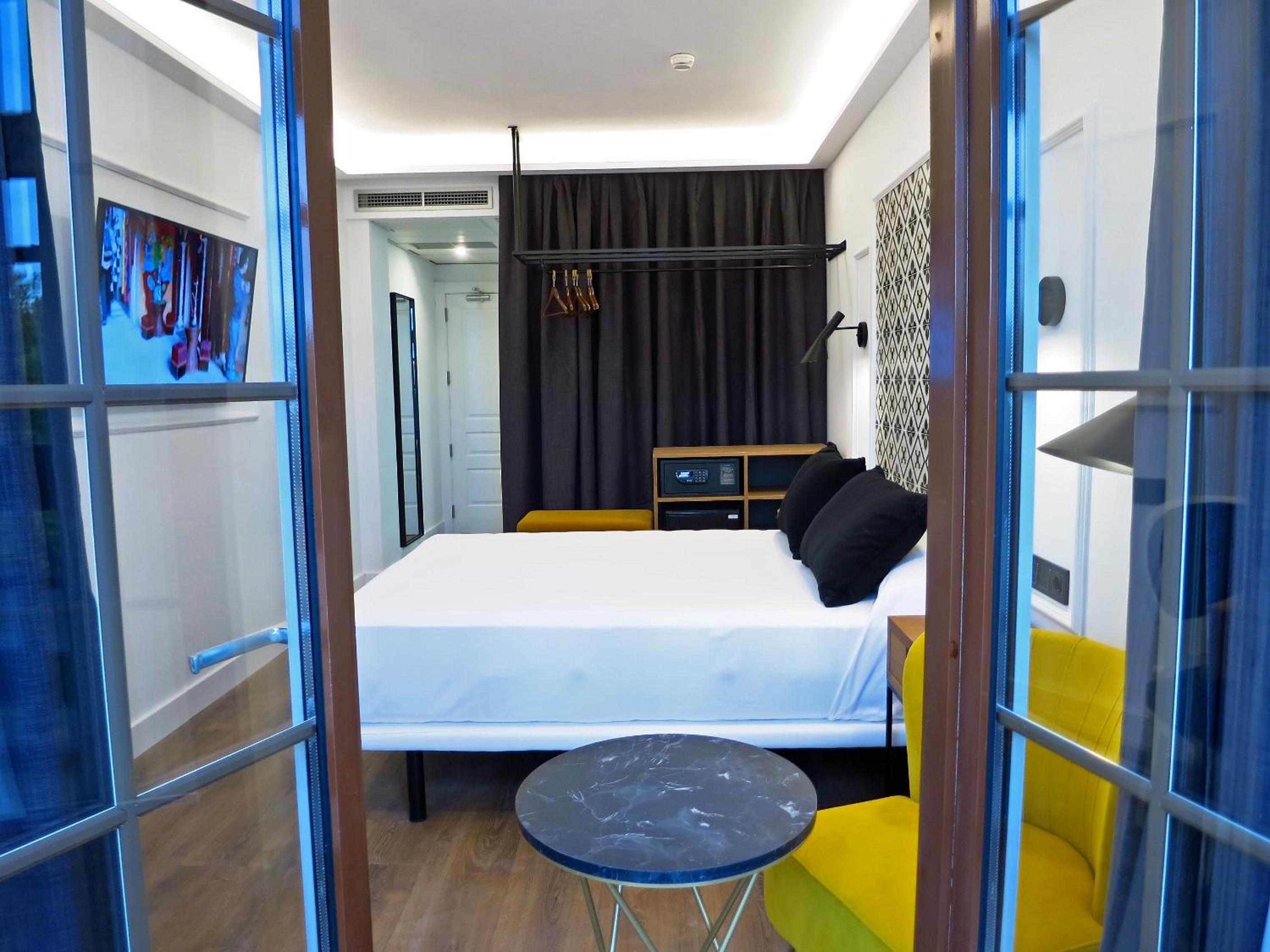 Superior Double or Twin Room with City View