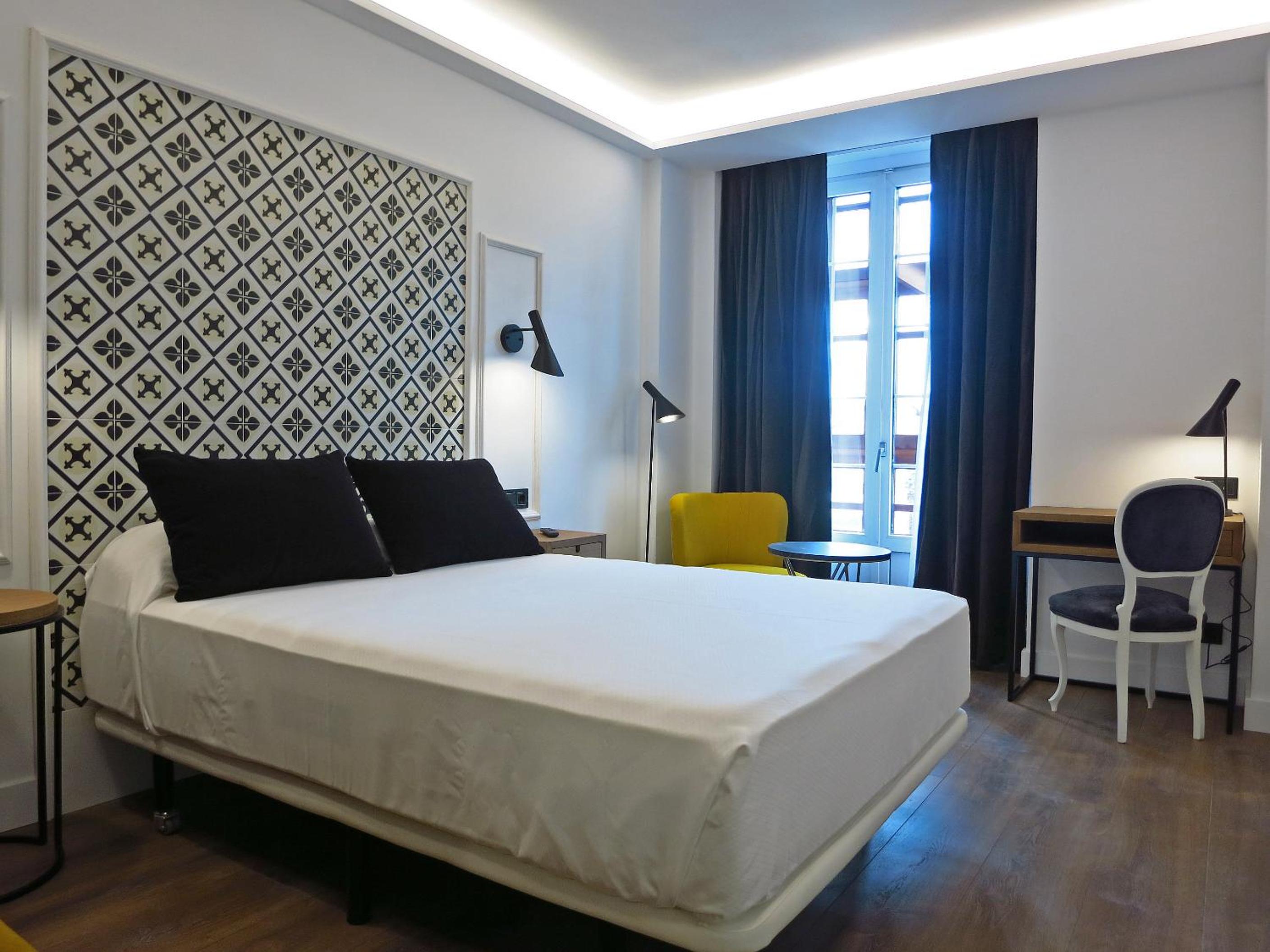 Superior Double or Twin Room with City View