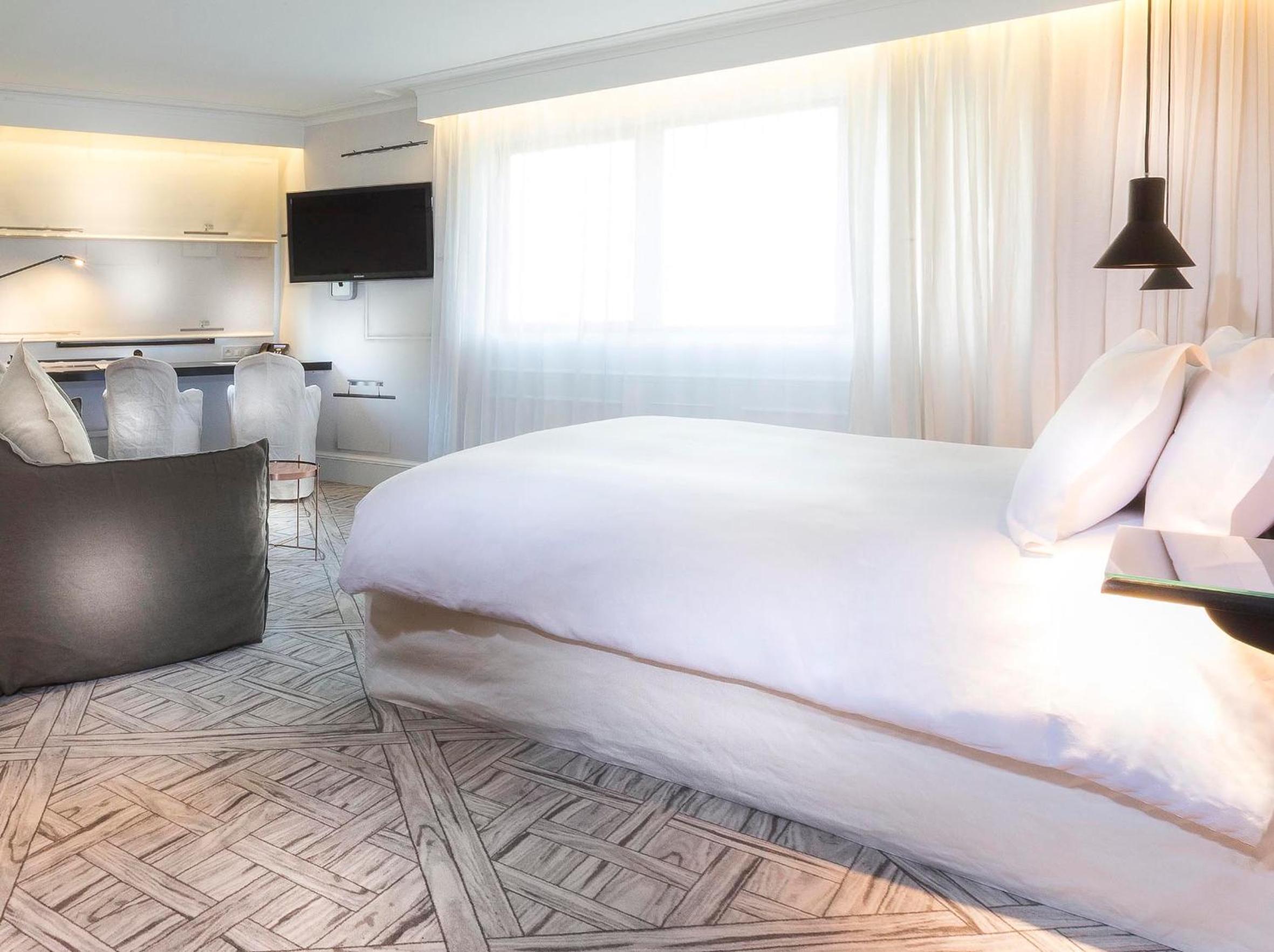 Couture Junior Suite