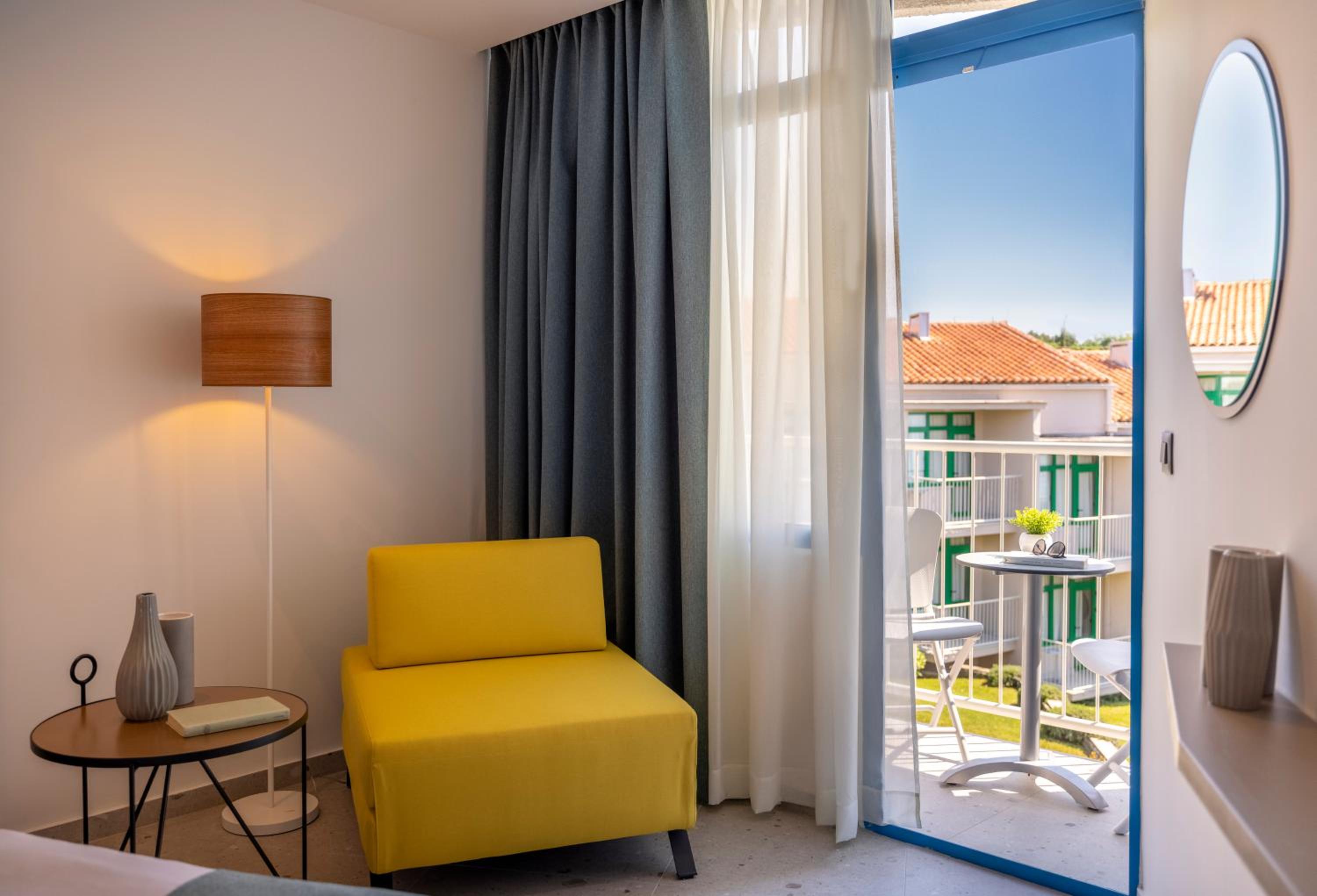 Superior Double Room with Extra Bed