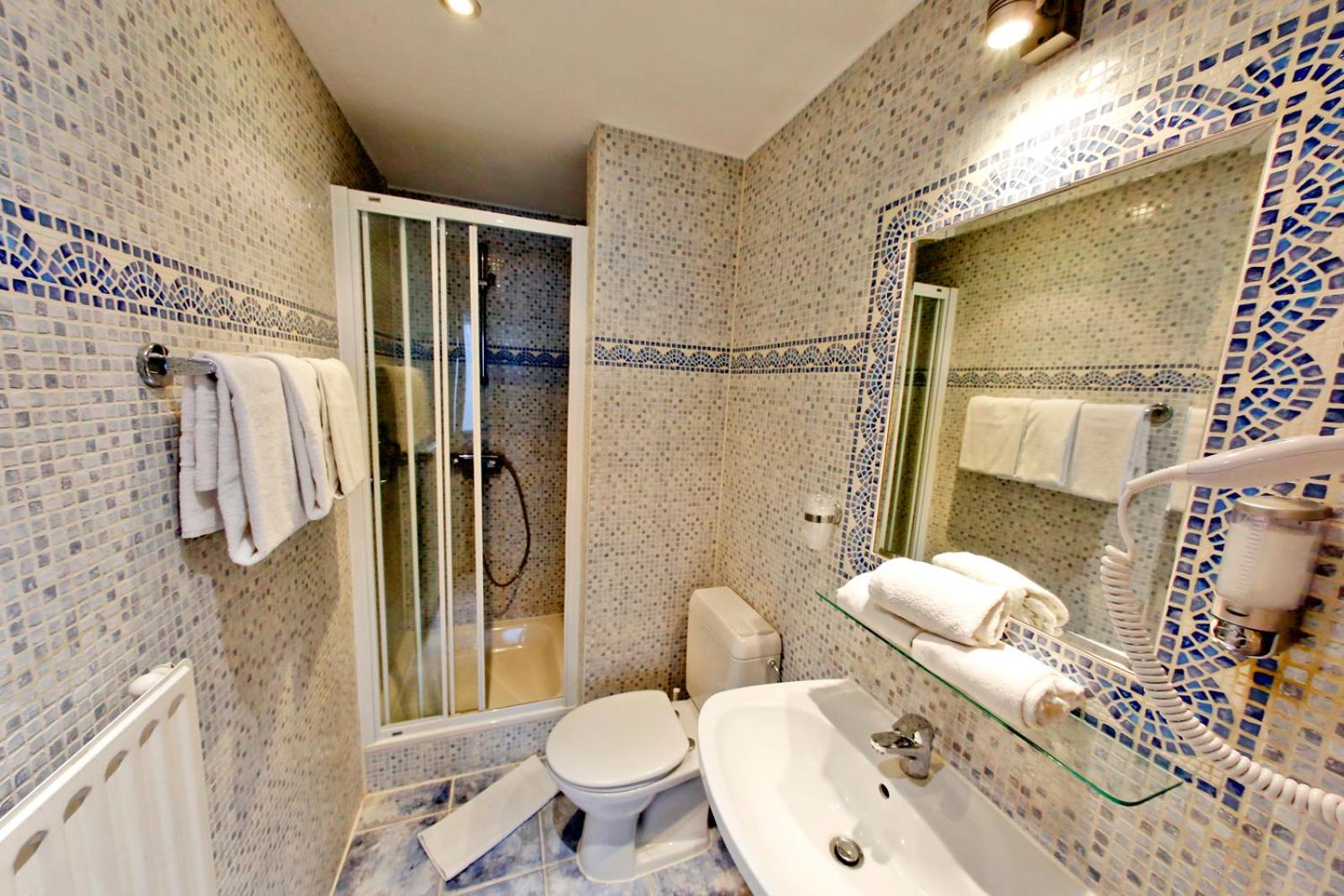 Superior Triple Room