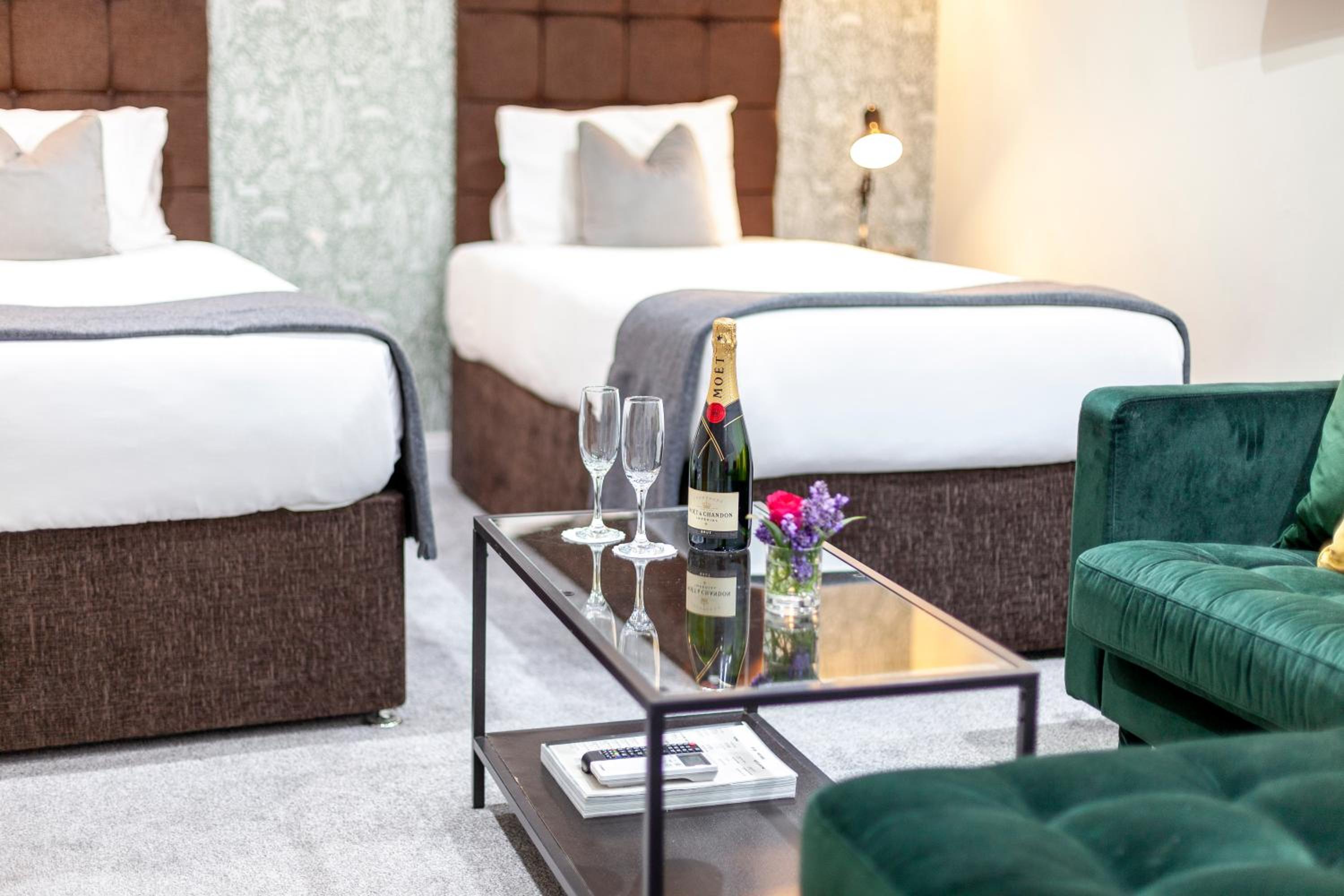 Quadruple Room with Shower