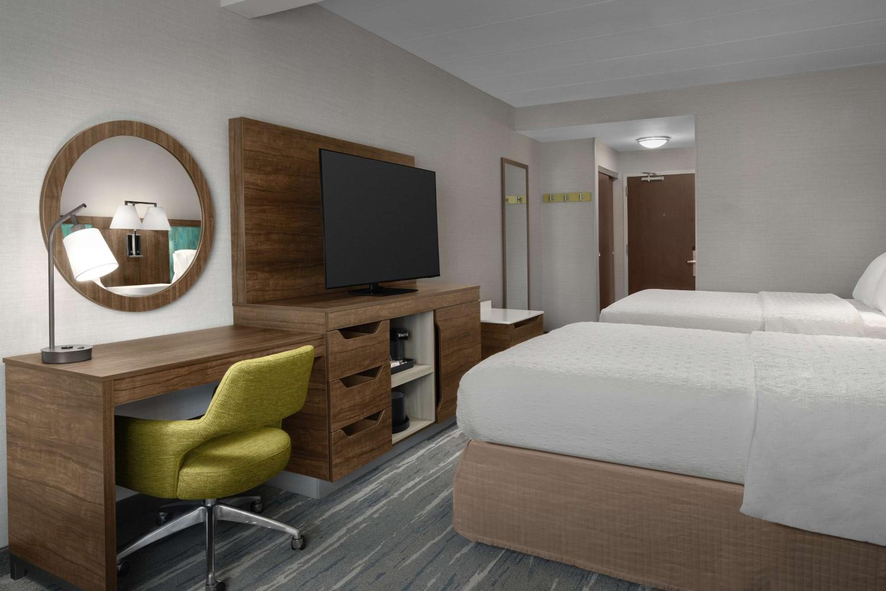 Queen Room with Two Queen Beds - Non-Smoking