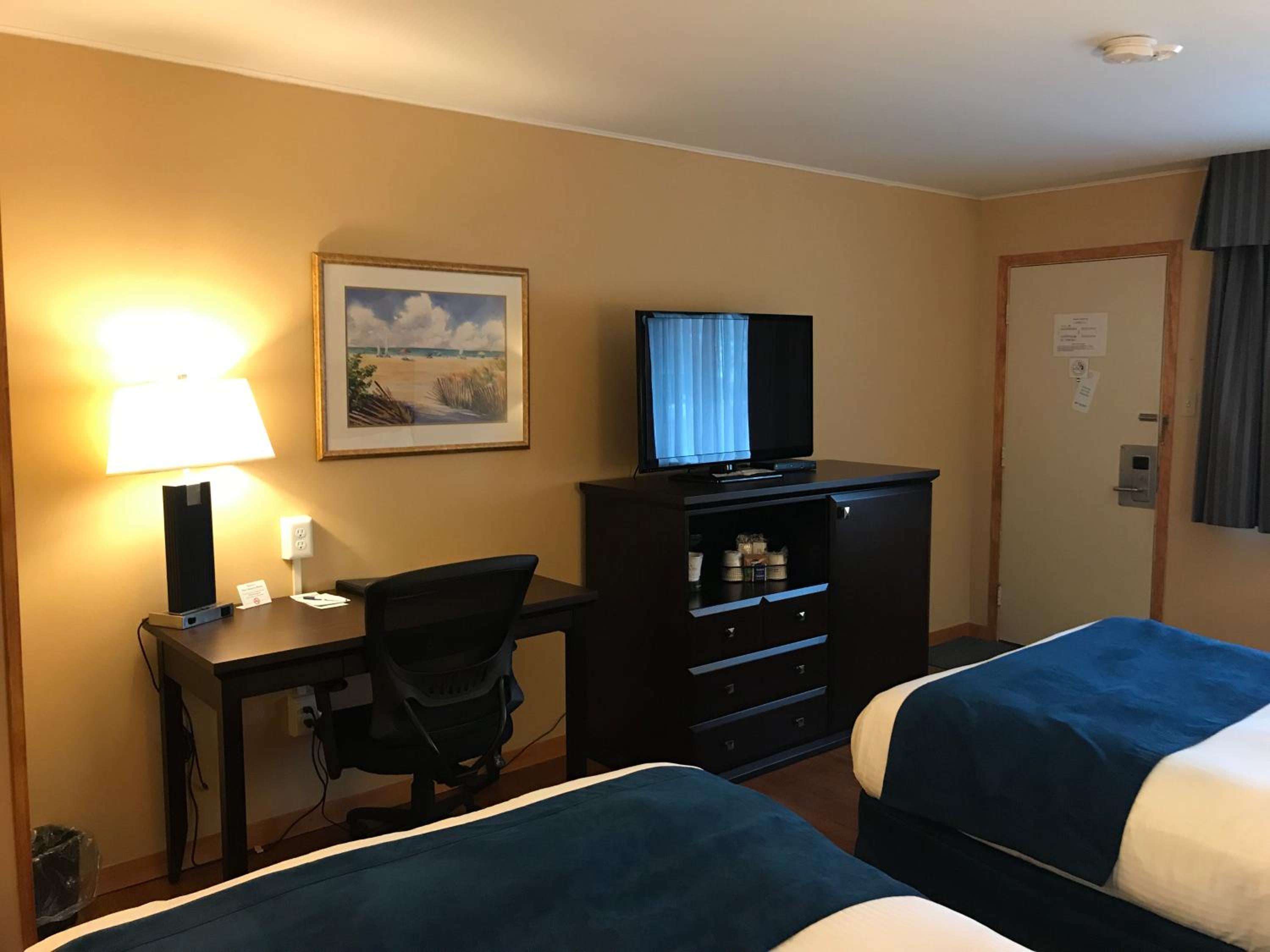 Double Room With Two Double Beds - Non-Smoking