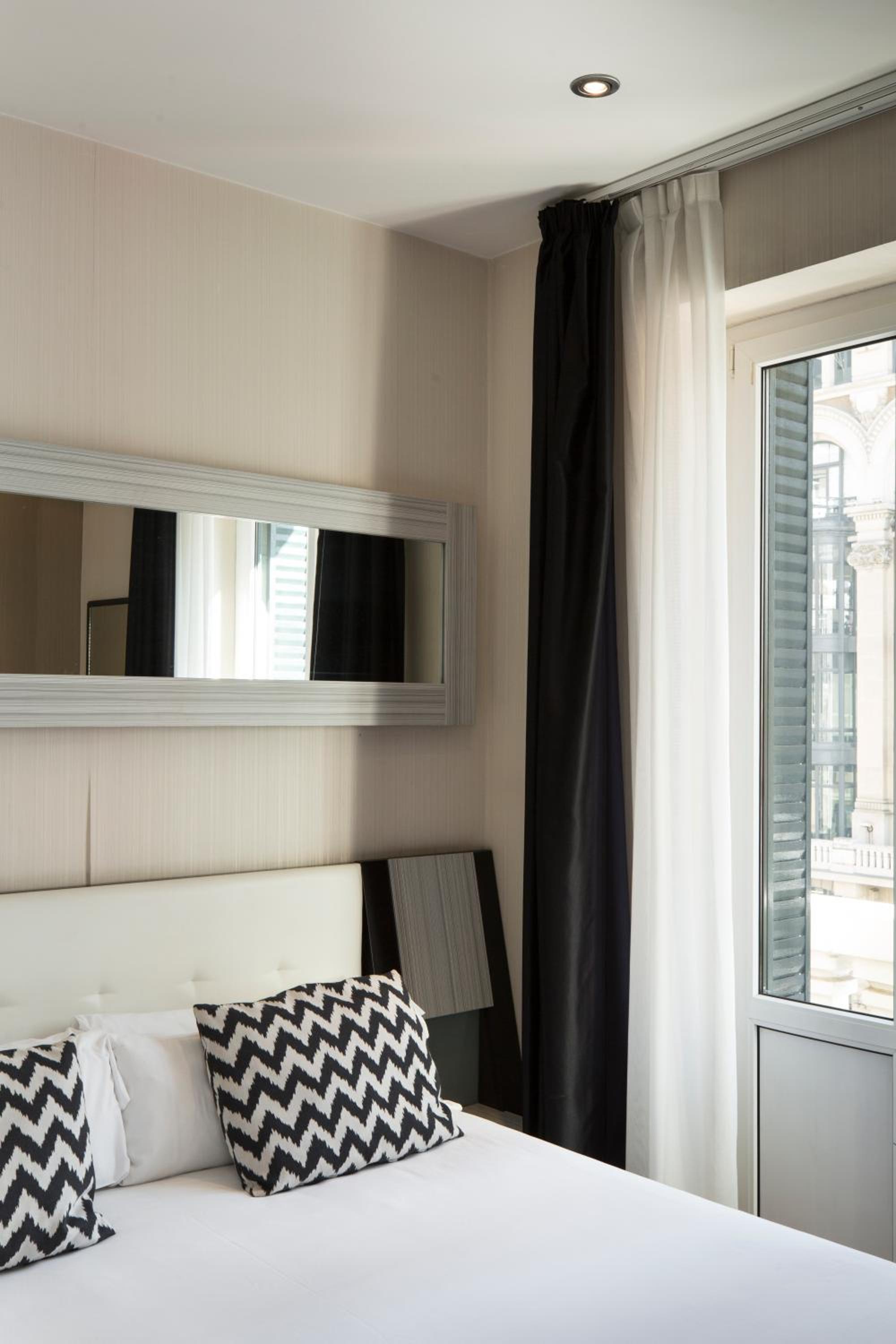 Quadruple Room with City View