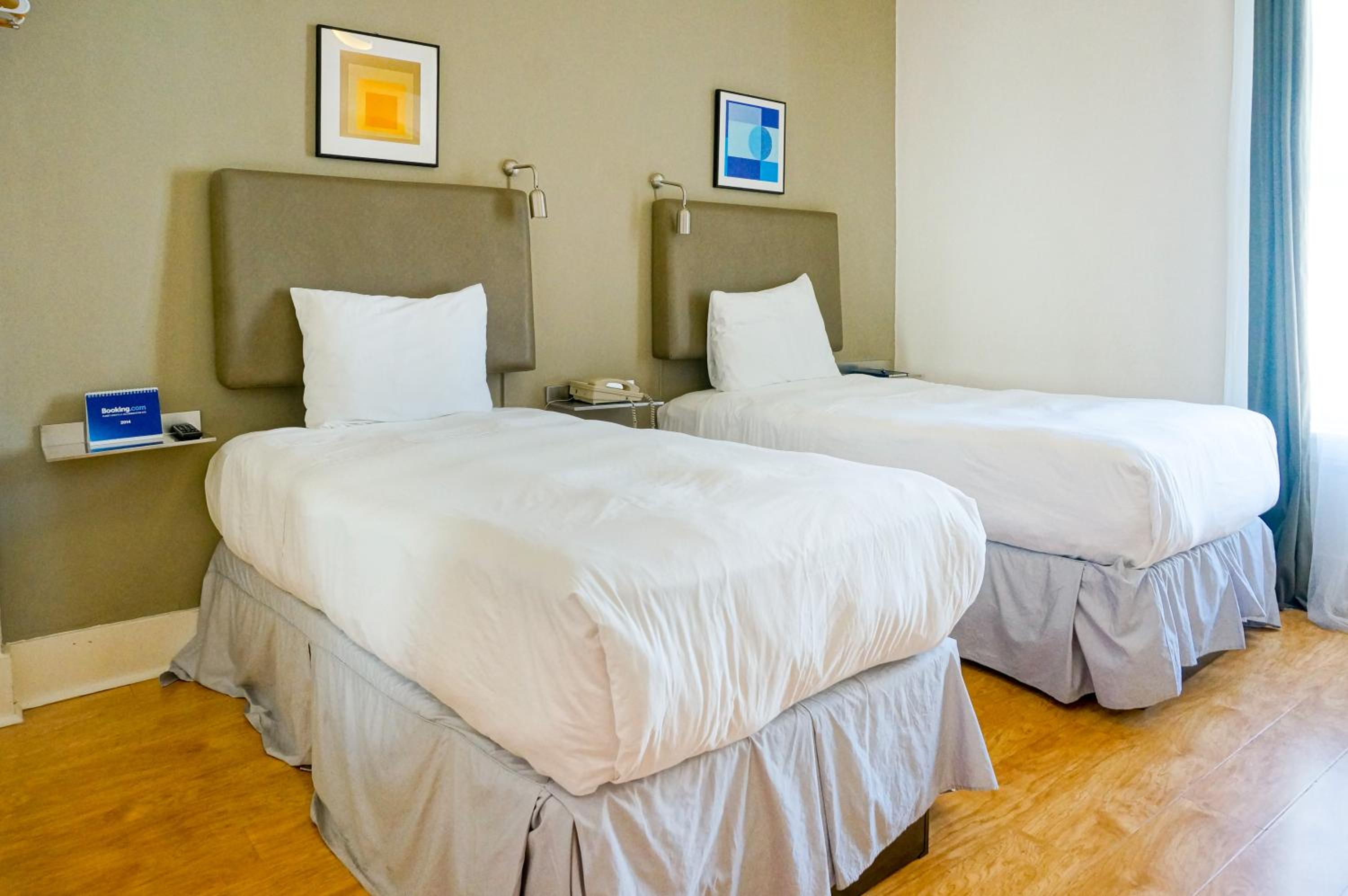 Double Twin Room with Shared Bathroom