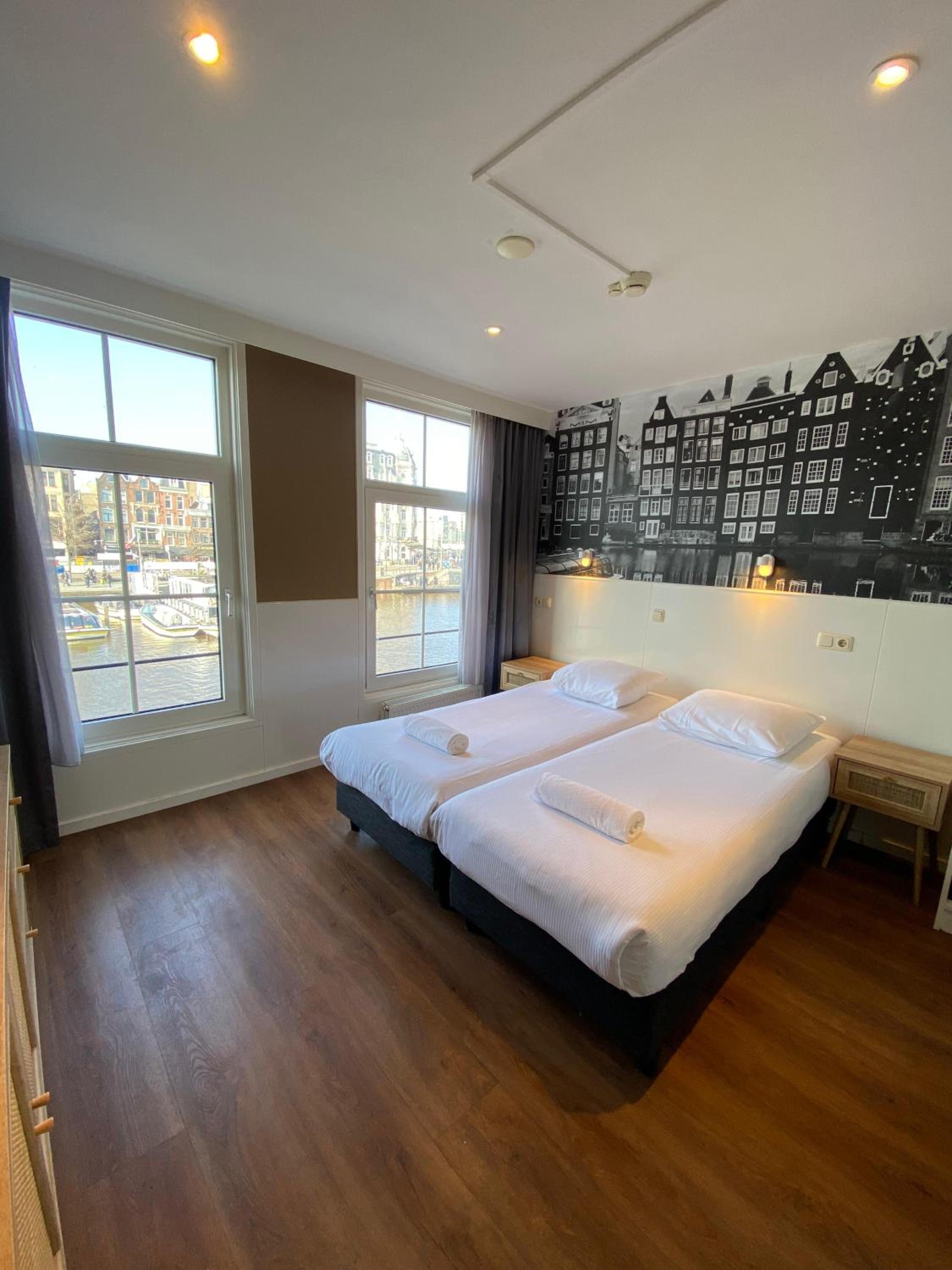 Double or Twin Room with Canal View