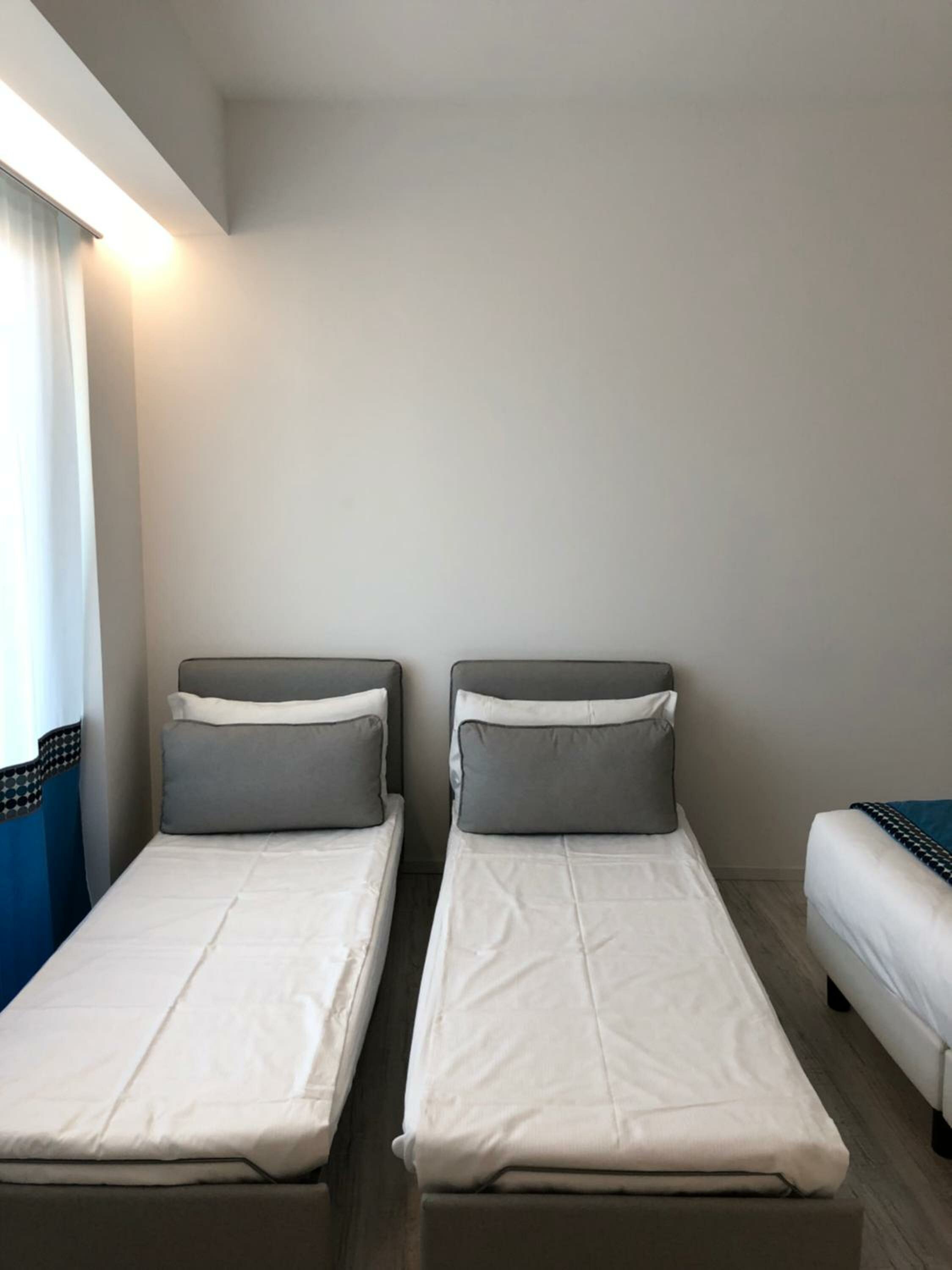 Superior Triple Room with beach access