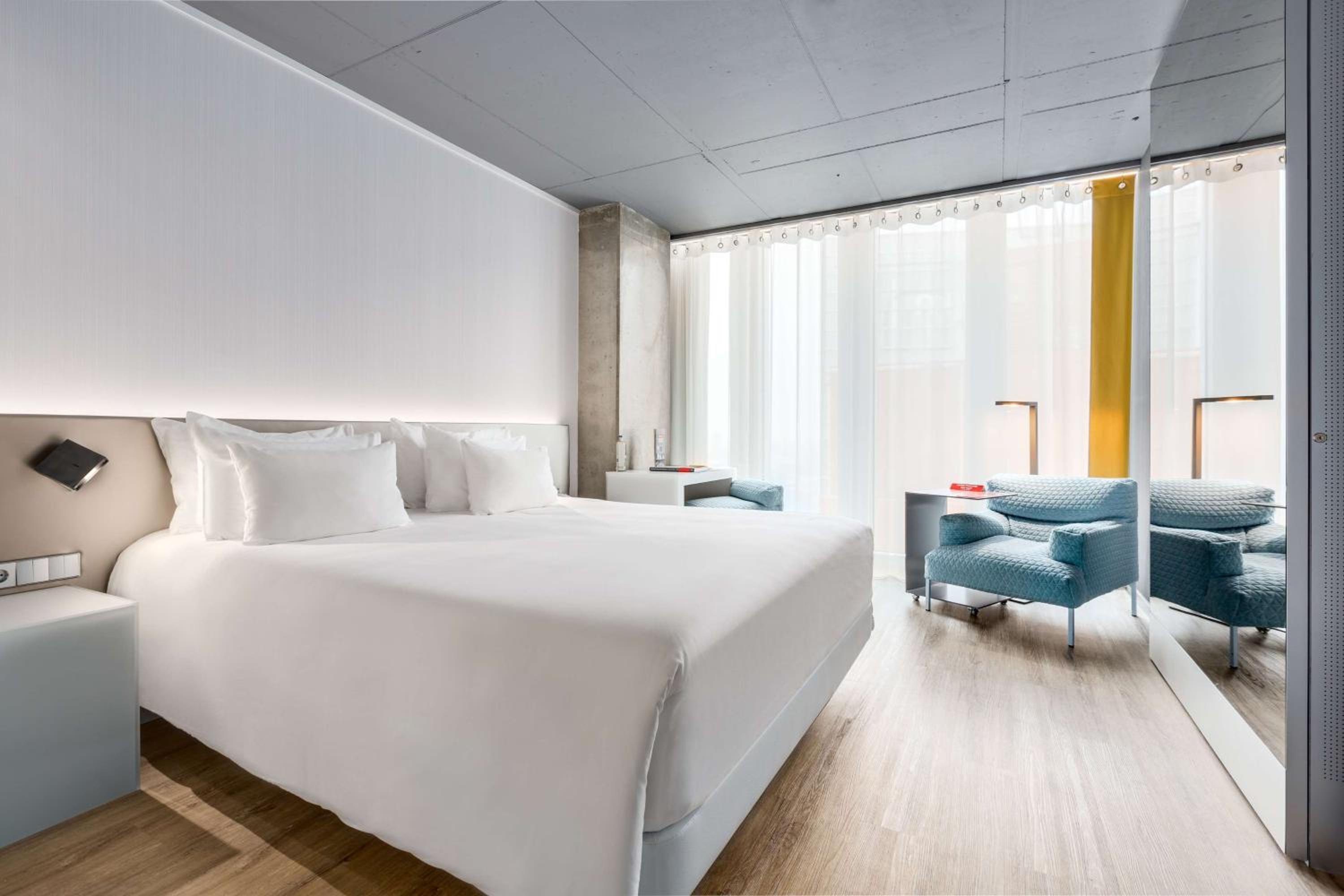 Nhow Room